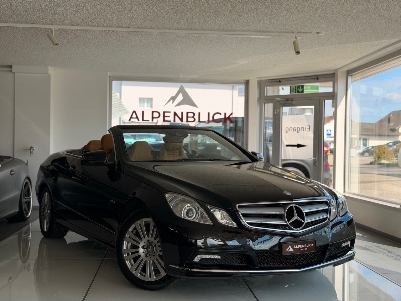 MERCEDES-BENZ E 350 CGI BlueEfficiency 7G-Tronic-image-0