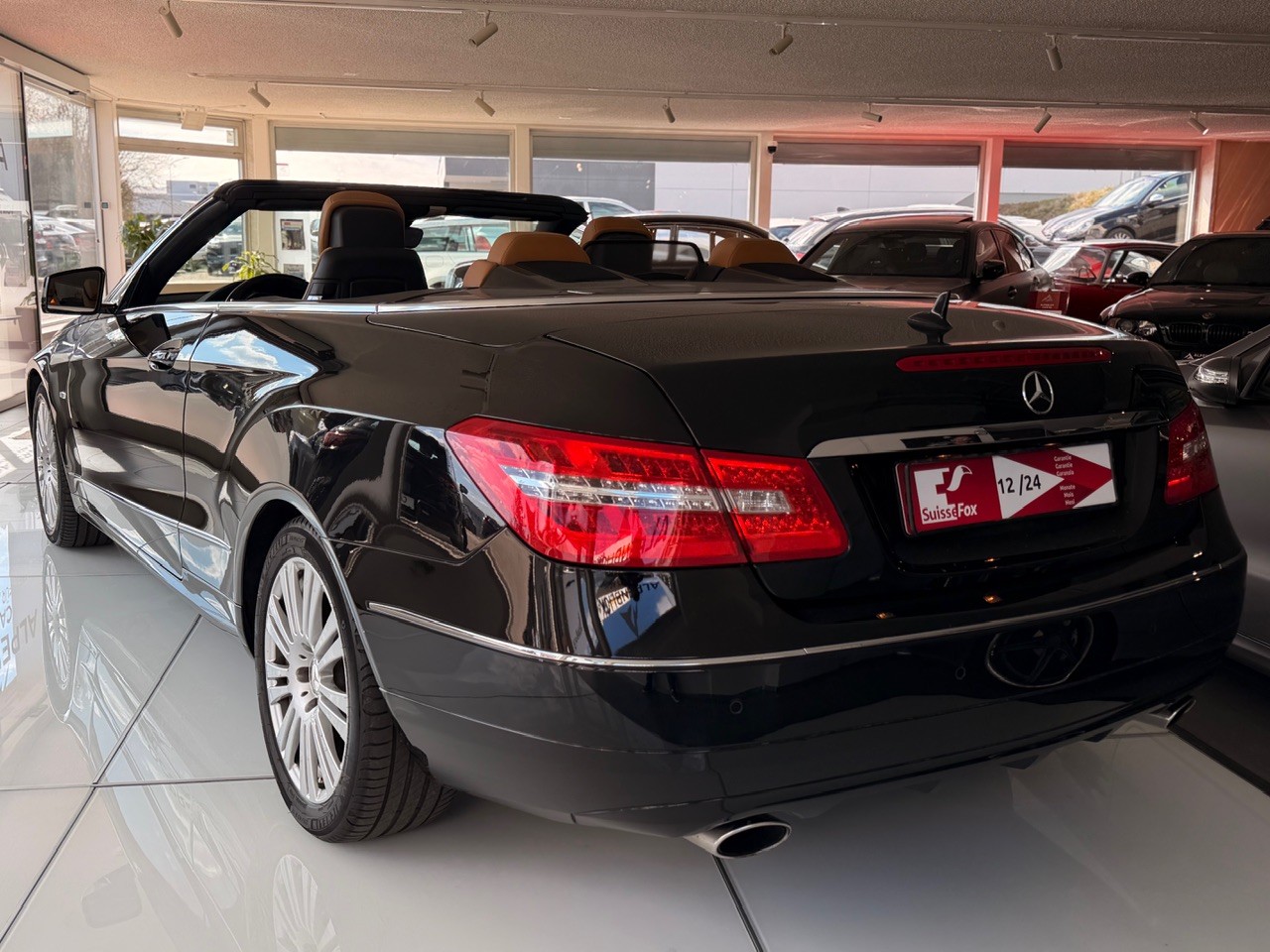 MERCEDES-BENZ E 350 CGI BlueEfficiency 7G-Tronic-image-5