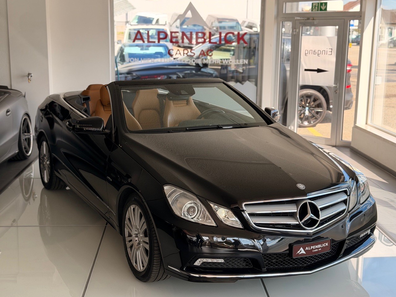 MERCEDES-BENZ E 350 CGI BlueEfficiency 7G-Tronic-image-3