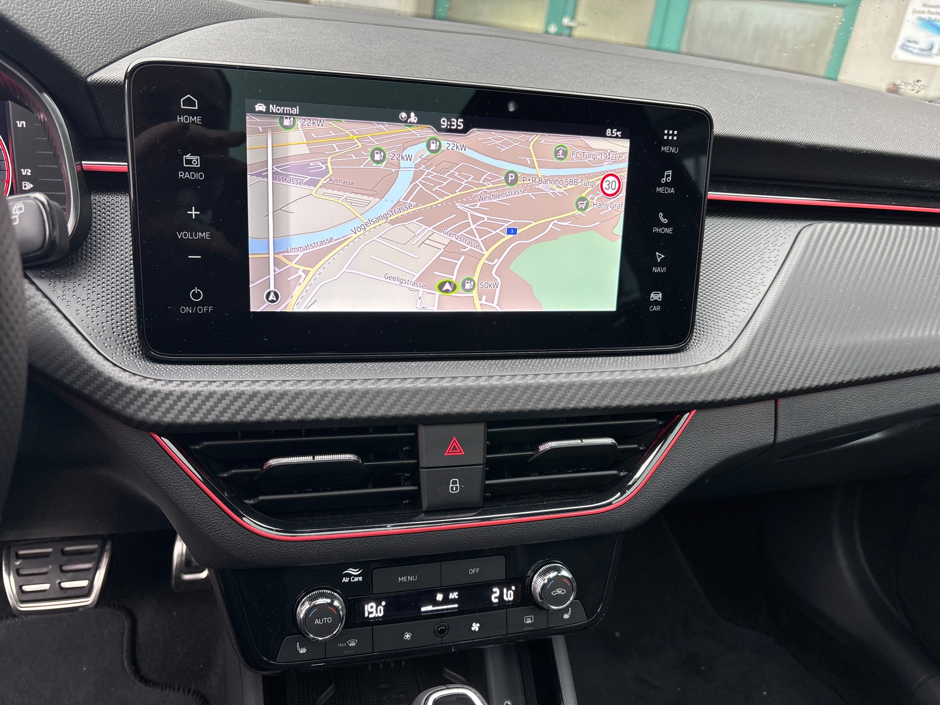 SKODA Kamiq 1.0 TSI Monte Carlo DSG-image-12