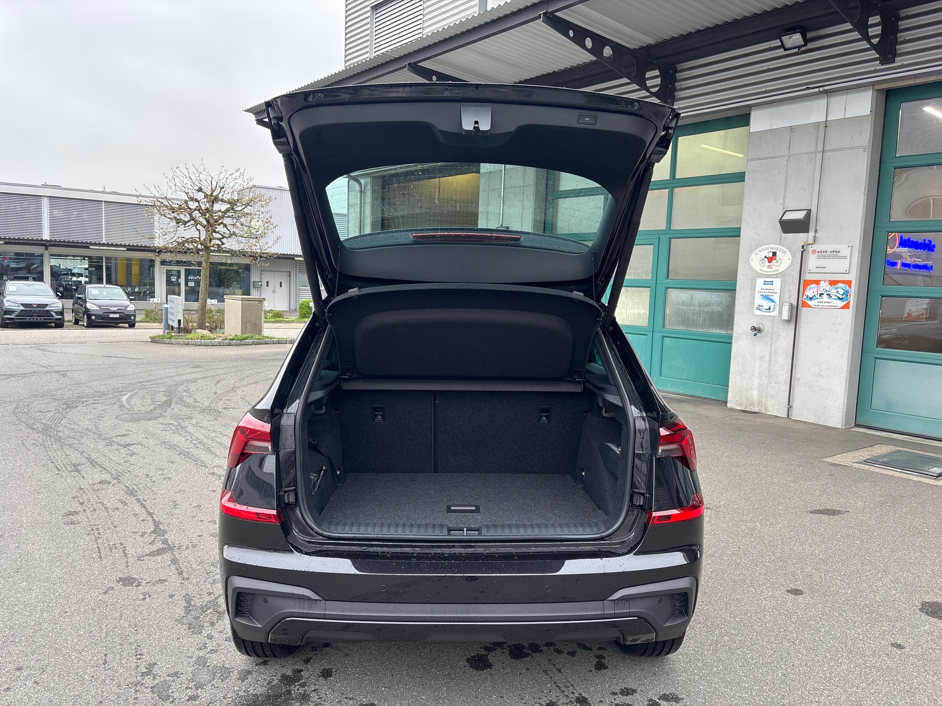 SKODA Kamiq 1.0 TSI Monte Carlo DSG-image-16