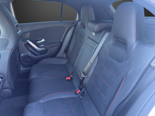 MERCEDES-BENZ A 250 4Matic 8G-DCT-image-9