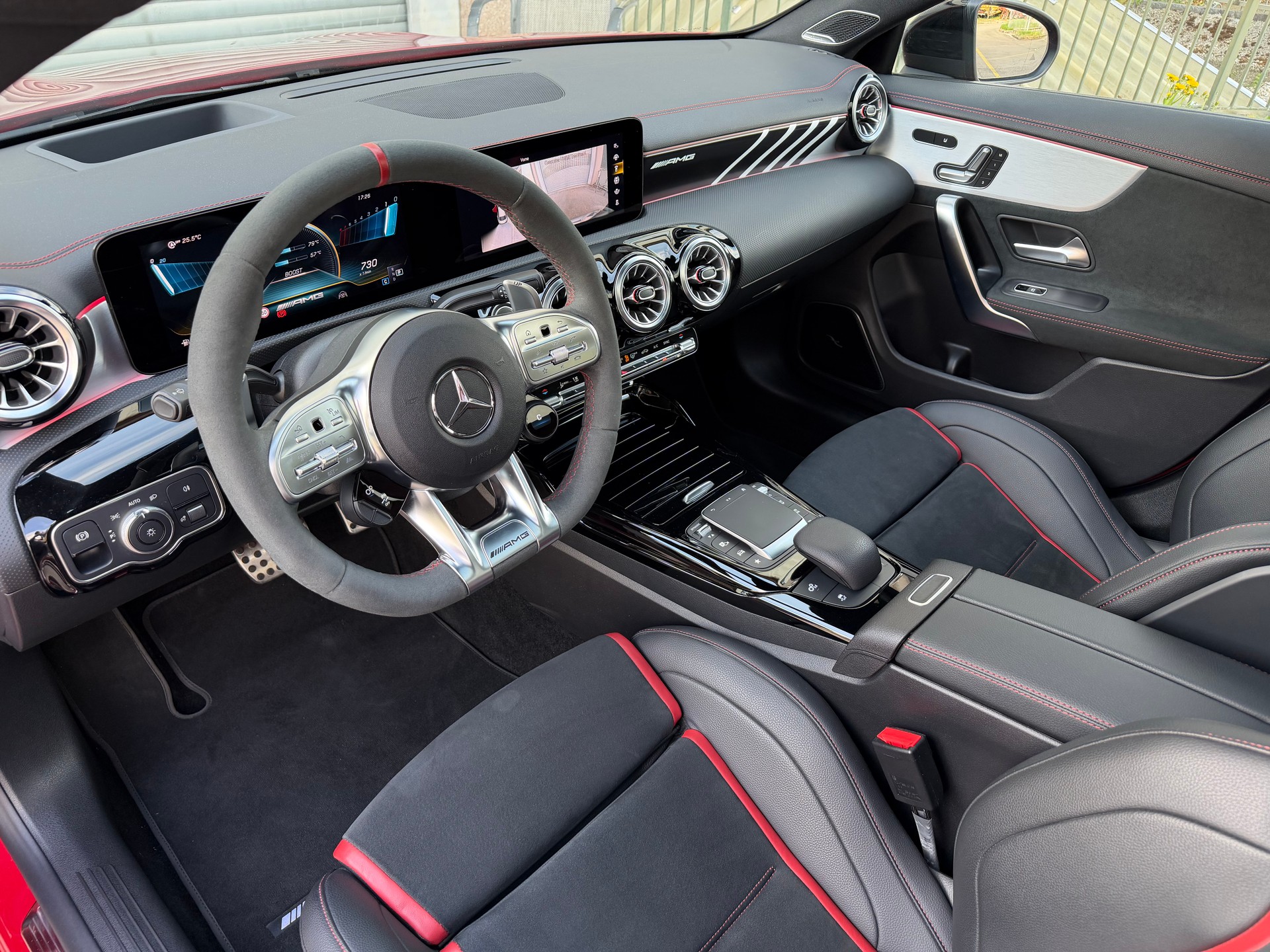 MERCEDES-BENZ CLA 45 S AMG 4Matic+ 8G-DCT *Manufaktur Patagoniarot*Vollausstattung*Mercedes Garantie bis 04.2028*-image-11