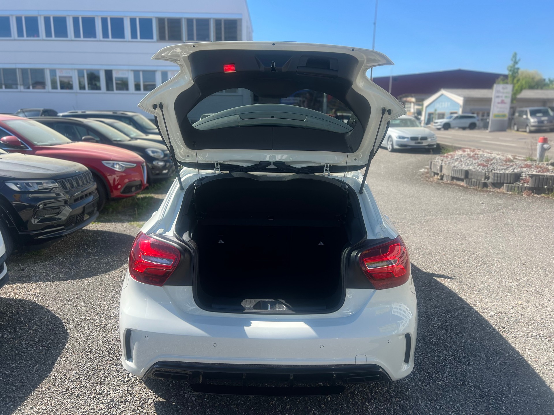MERCEDES-BENZ A 45 AMG 4Matic Speedshift 7G-DCT-image-7