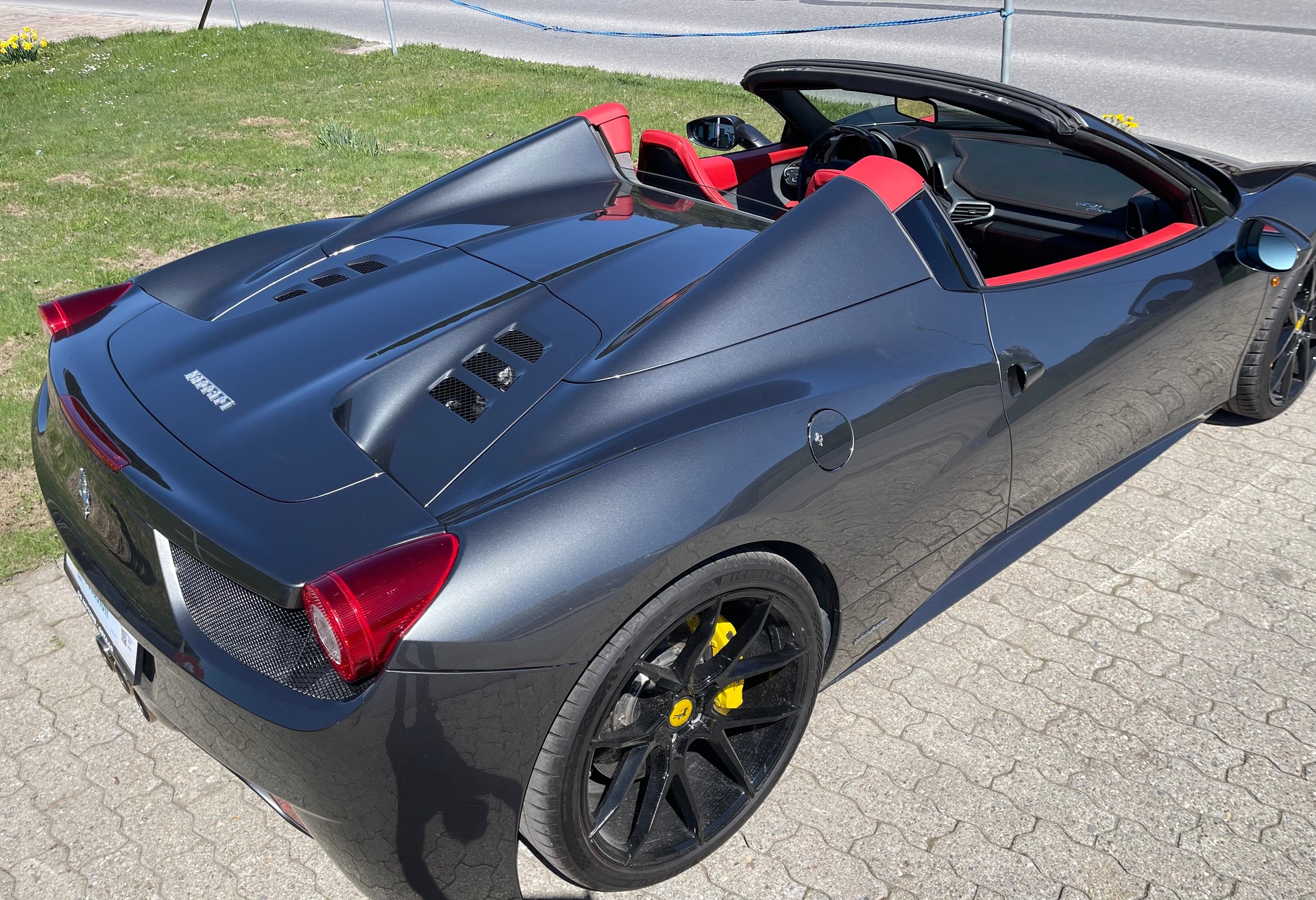 FERRARI 458 Spider Italia 4.5 V8-image-1