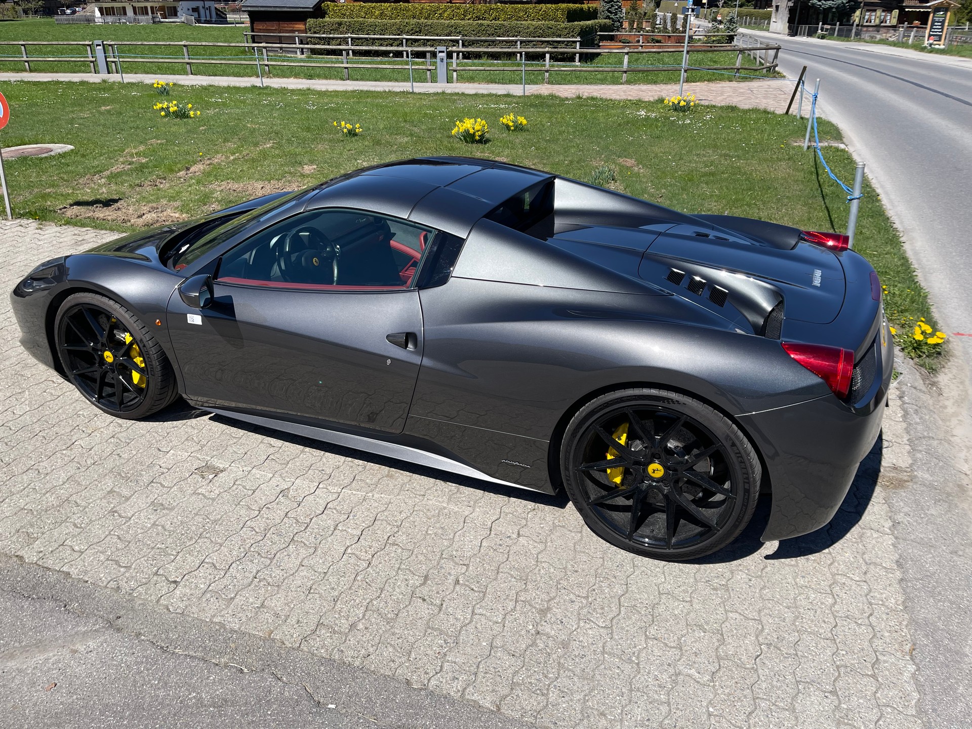 FERRARI 458 Spider Italia 4.5 V8-image-2
