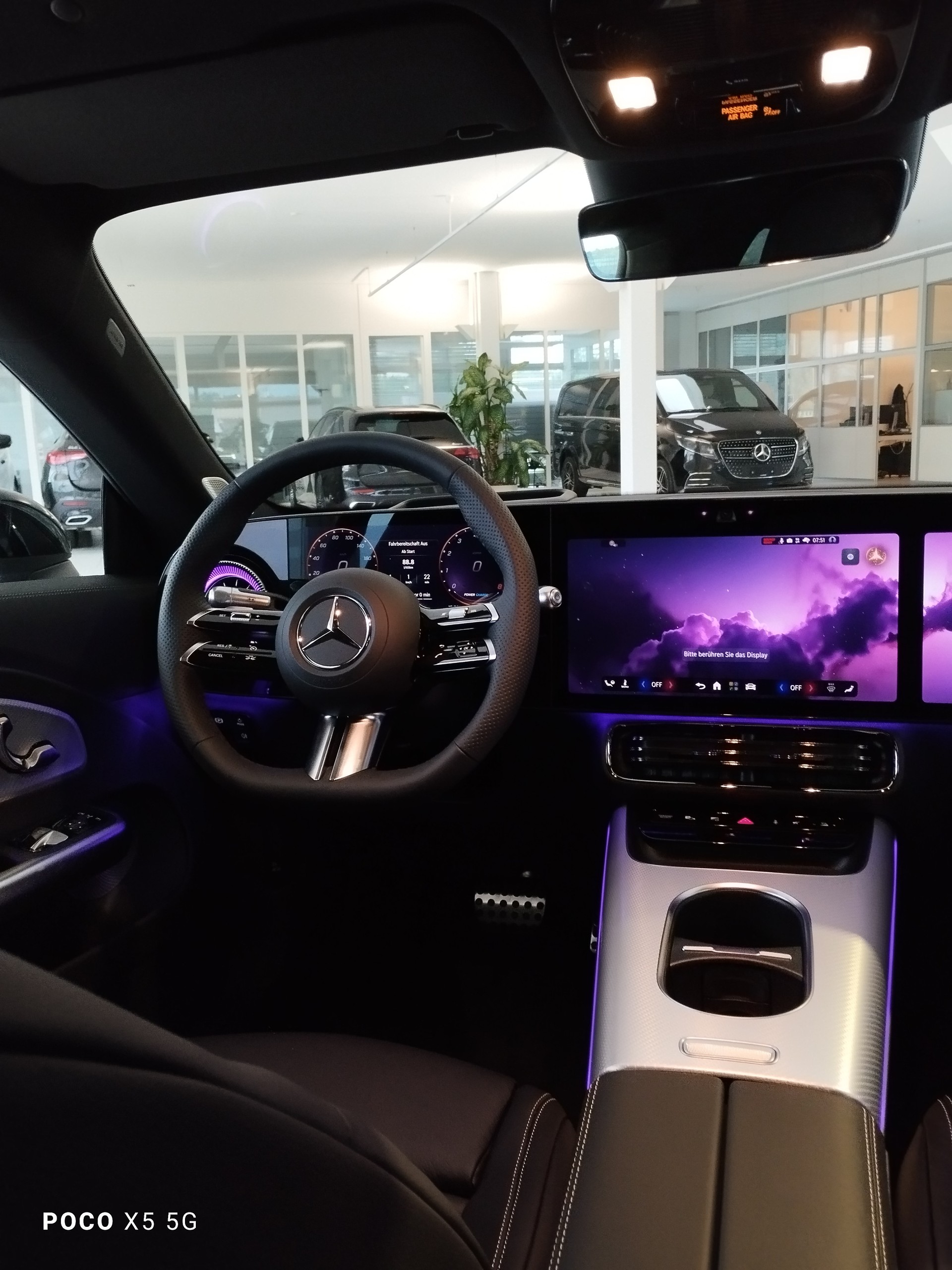 MERCEDES-BENZ CLA 220 4MATIC-image-8