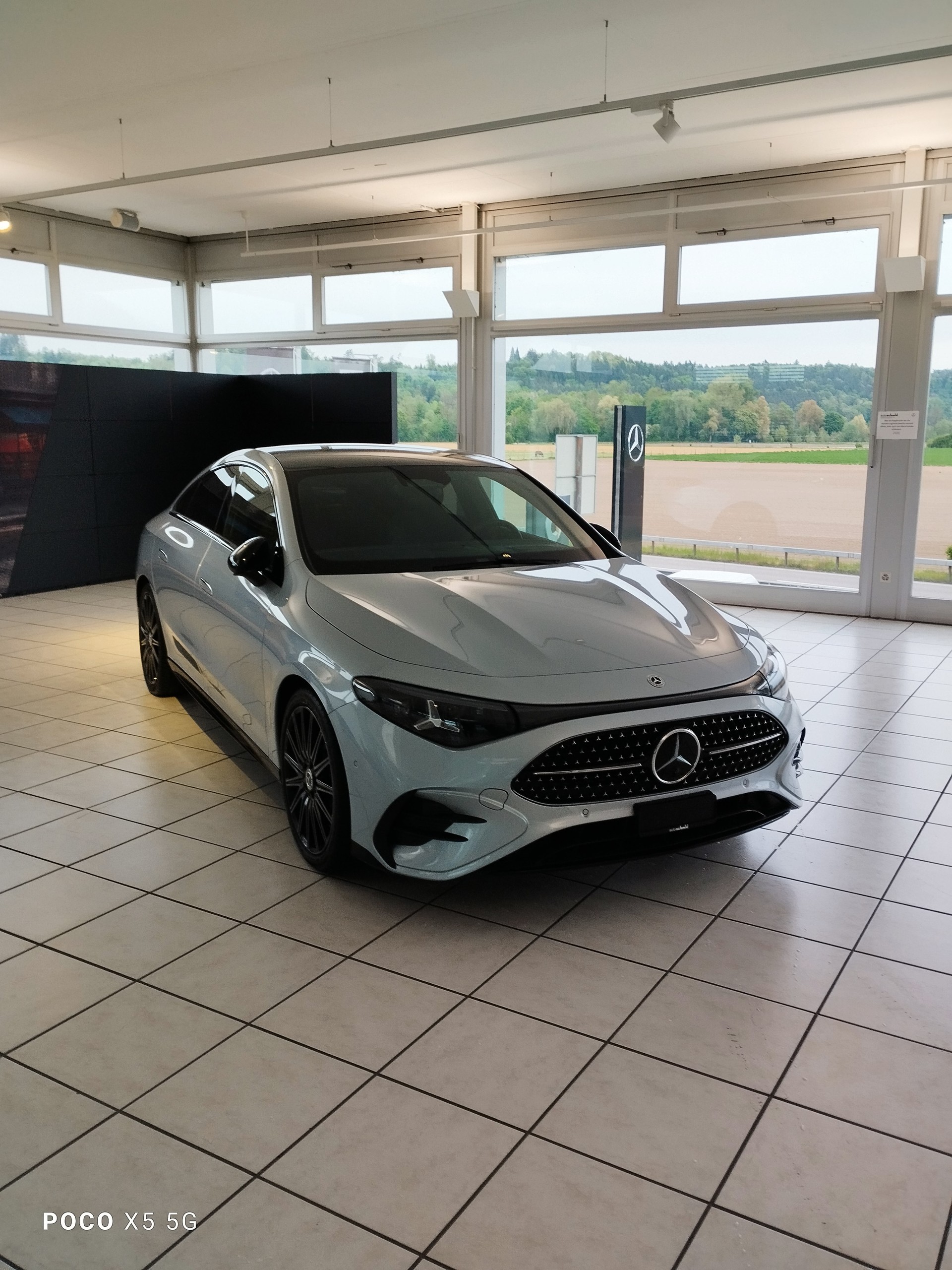 MERCEDES-BENZ CLA 220 4MATIC-image-1