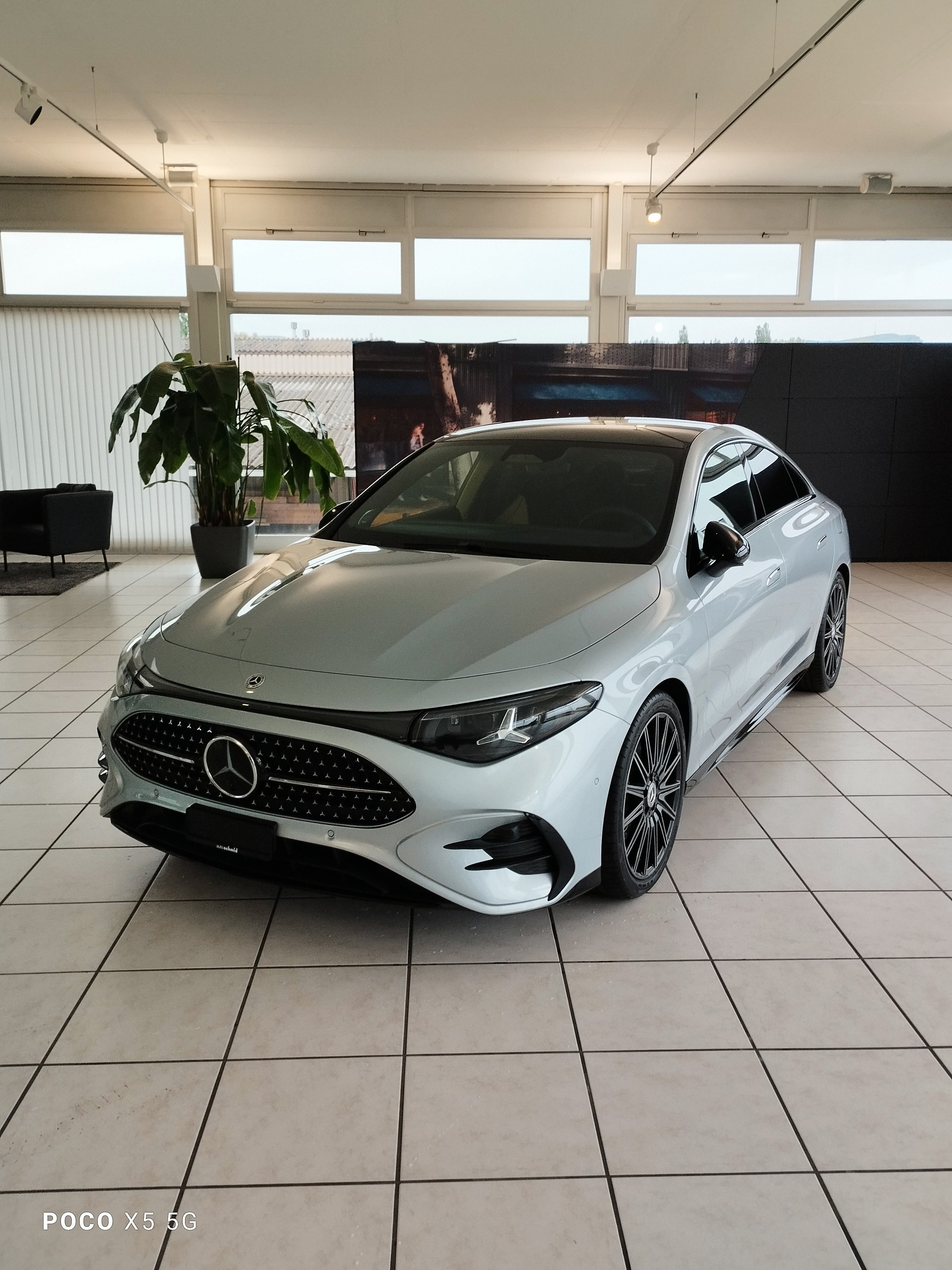 MERCEDES-BENZ CLA 220 4MATIC-image-2