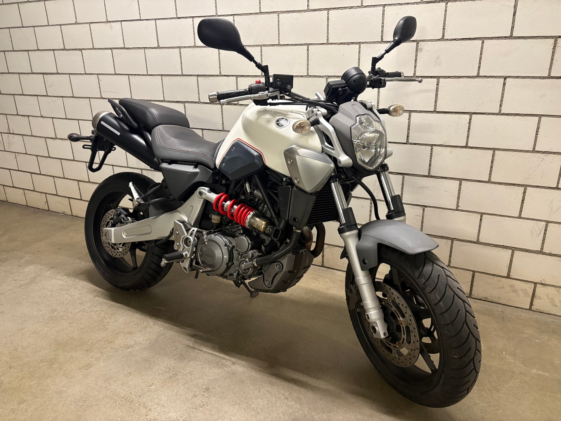 YAMAHA MT-03