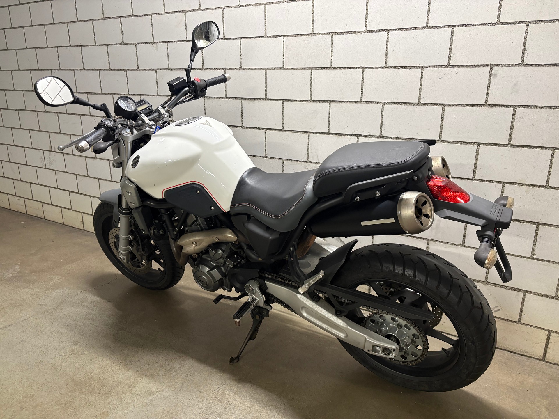 YAMAHA MT-03-image-3
