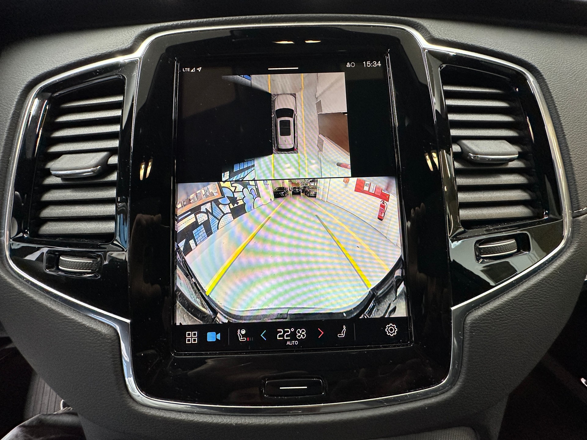 VOLVO XC90 T8 eAWD PluginHybrid Ultra Dark Geartronic-image-11