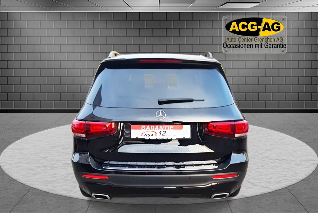 MERCEDES-BENZ GLB 220 d 4Matic Progressive 8G-Tronic ** Voll-Leder ** Gr-Navi ** RF-Kamera 360° ** Panorama-Glasdach ** Anh-Kupplung **-image-4