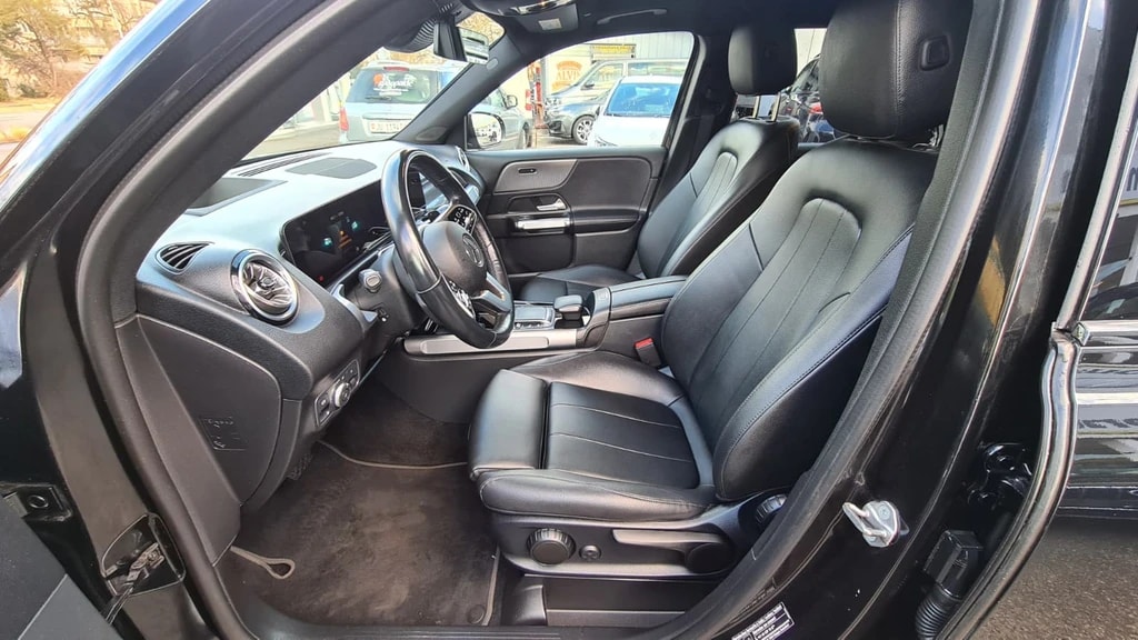 MERCEDES-BENZ GLB 220 d 4Matic Progressive 8G-Tronic ** Voll-Leder ** Gr-Navi ** RF-Kamera 360° ** Panorama-Glasdach ** Anh-Kupplung **-image-12