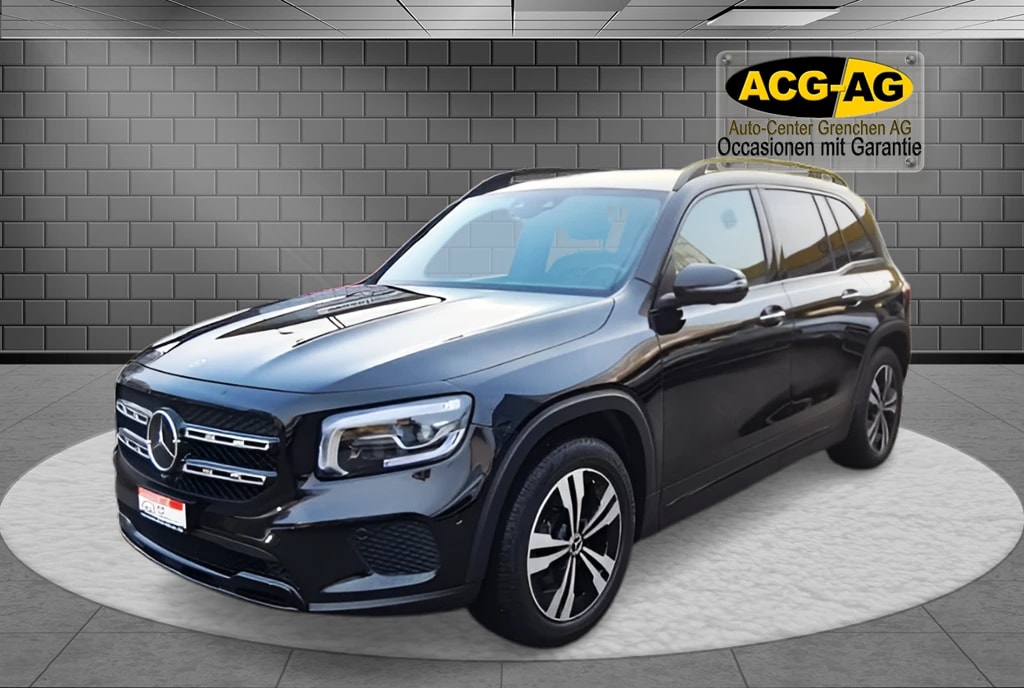 MERCEDES-BENZ GLB 220 d 4Matic Progressive 8G-Tronic ** Voll-Leder ** Gr-Navi ** RF-Kamera 360° ** Panorama-Glasdach ** Anh-Kupplung **-image-2