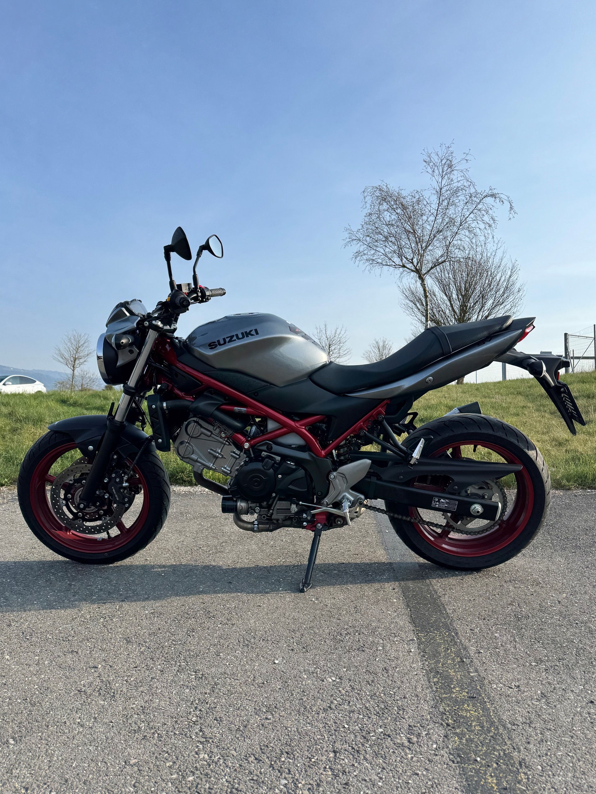 SUZUKI SV 650 ABS L6-image-1