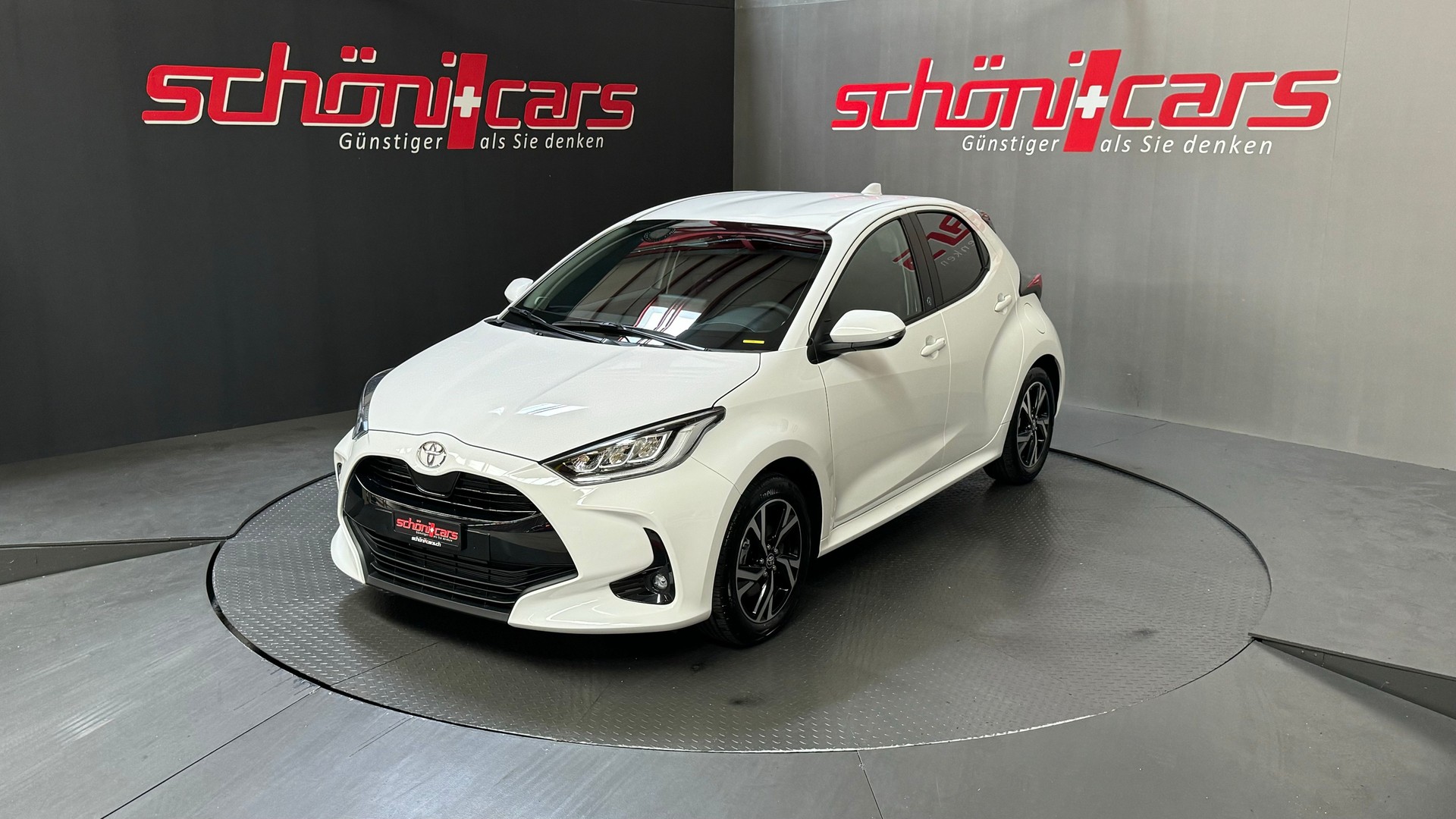 TOYOTA Yaris 1.5 Trend e-CVT-image-1