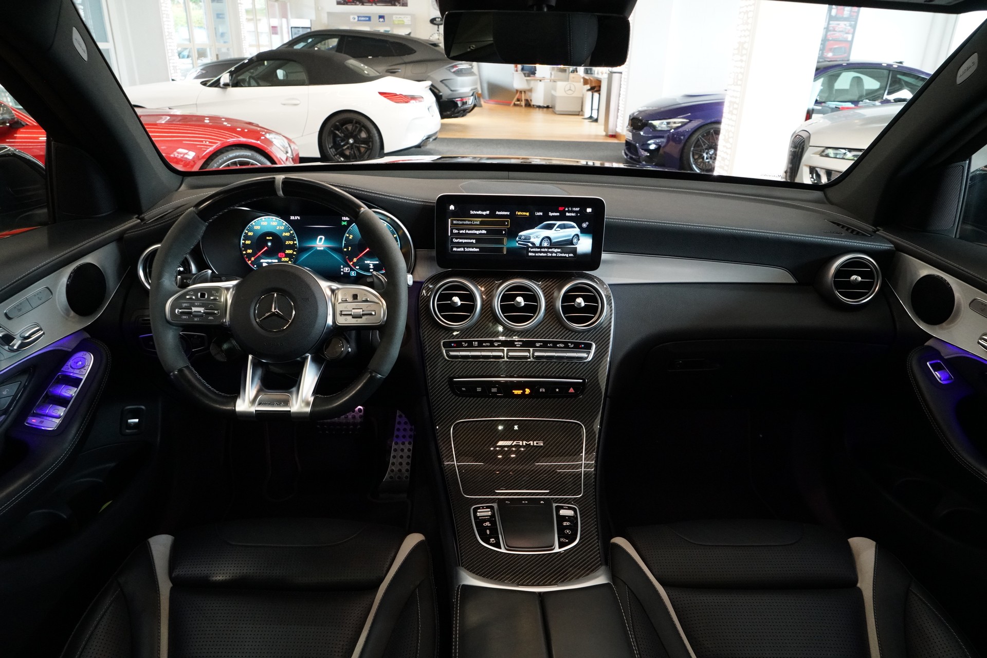 MERCEDES-BENZ GLC 63 S AMG 4Matic 9G-Tronic-image-11