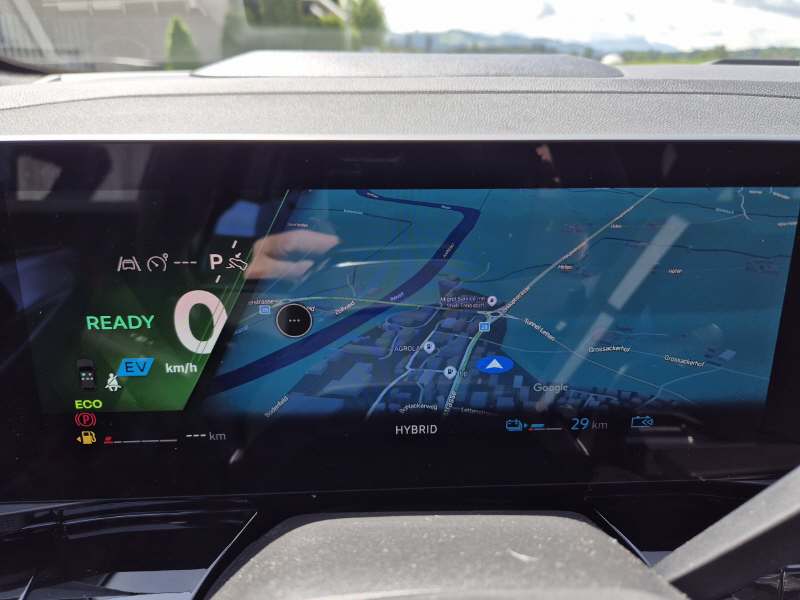 RENAULT Rafale 1.2 E-Tech Plug-in Atelier Alpine-image-6
