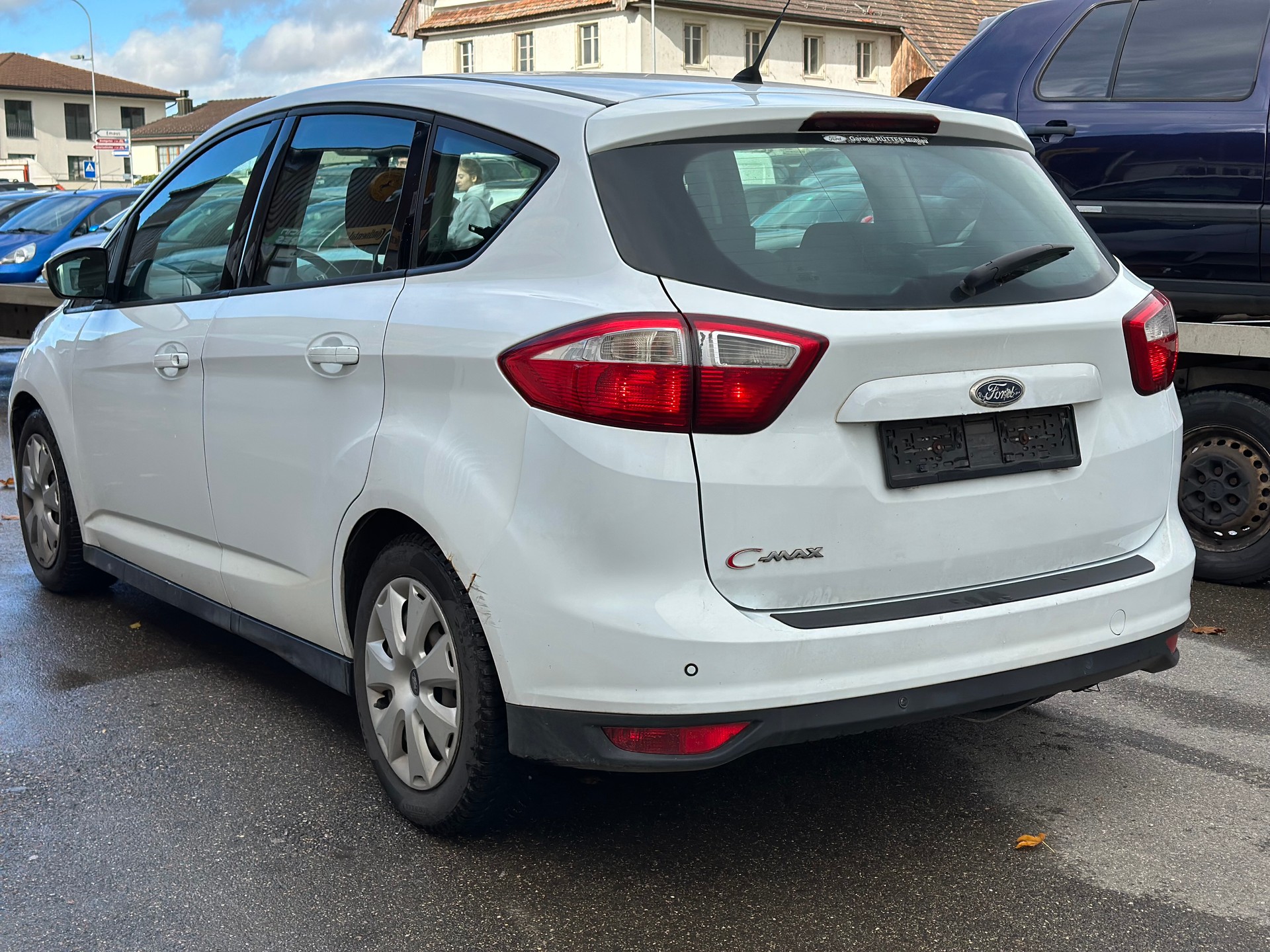 FORD C-Max 1.6 SCTi Titanium-image-4