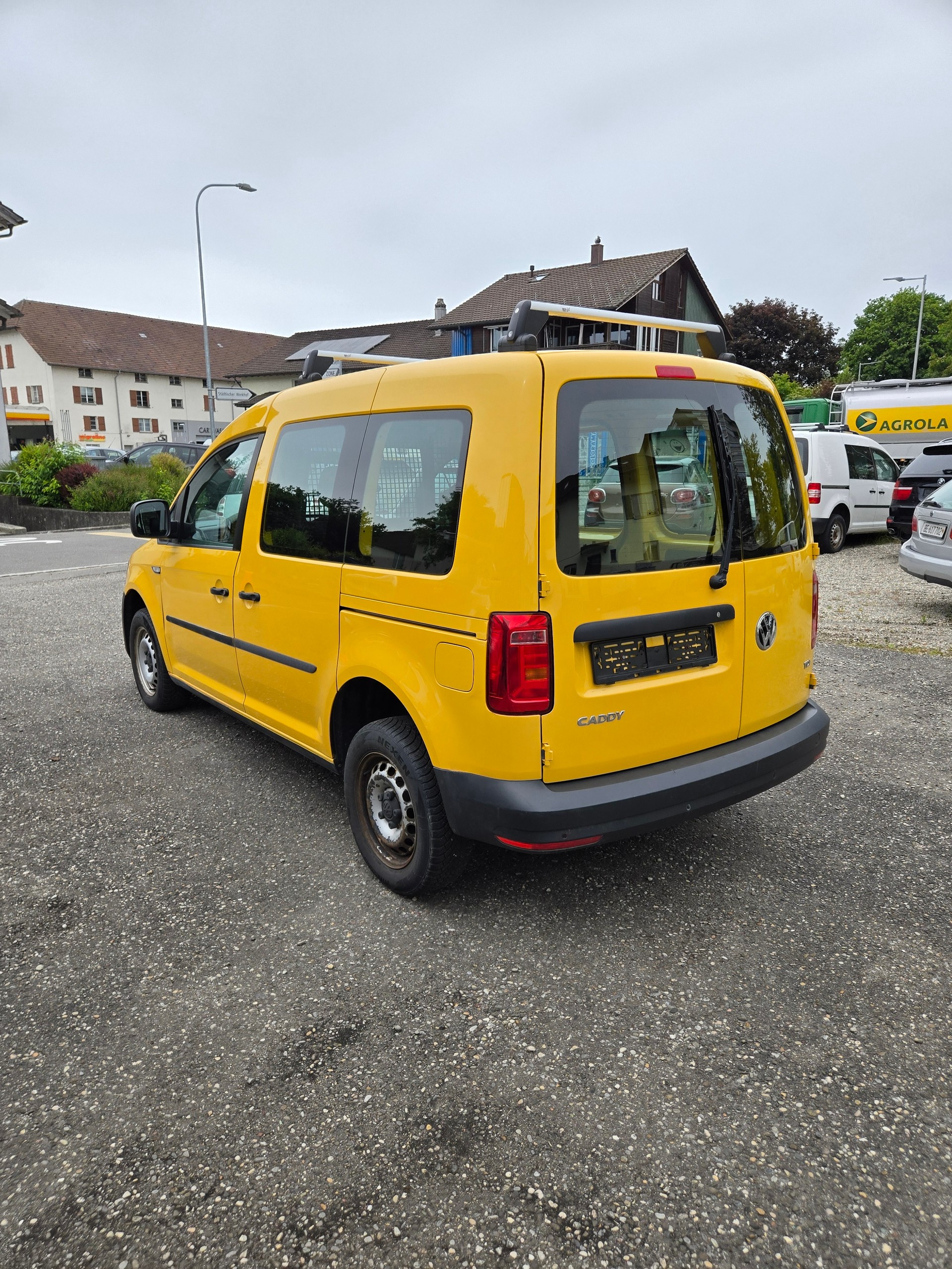 VW Lieferwagen-image-6