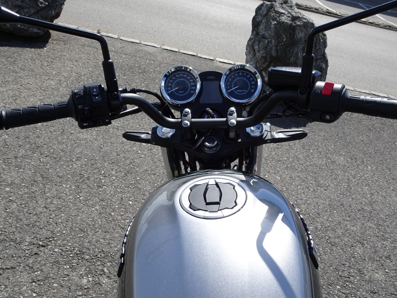 KAWASAKI Z 650 RS (35kW)-image-5