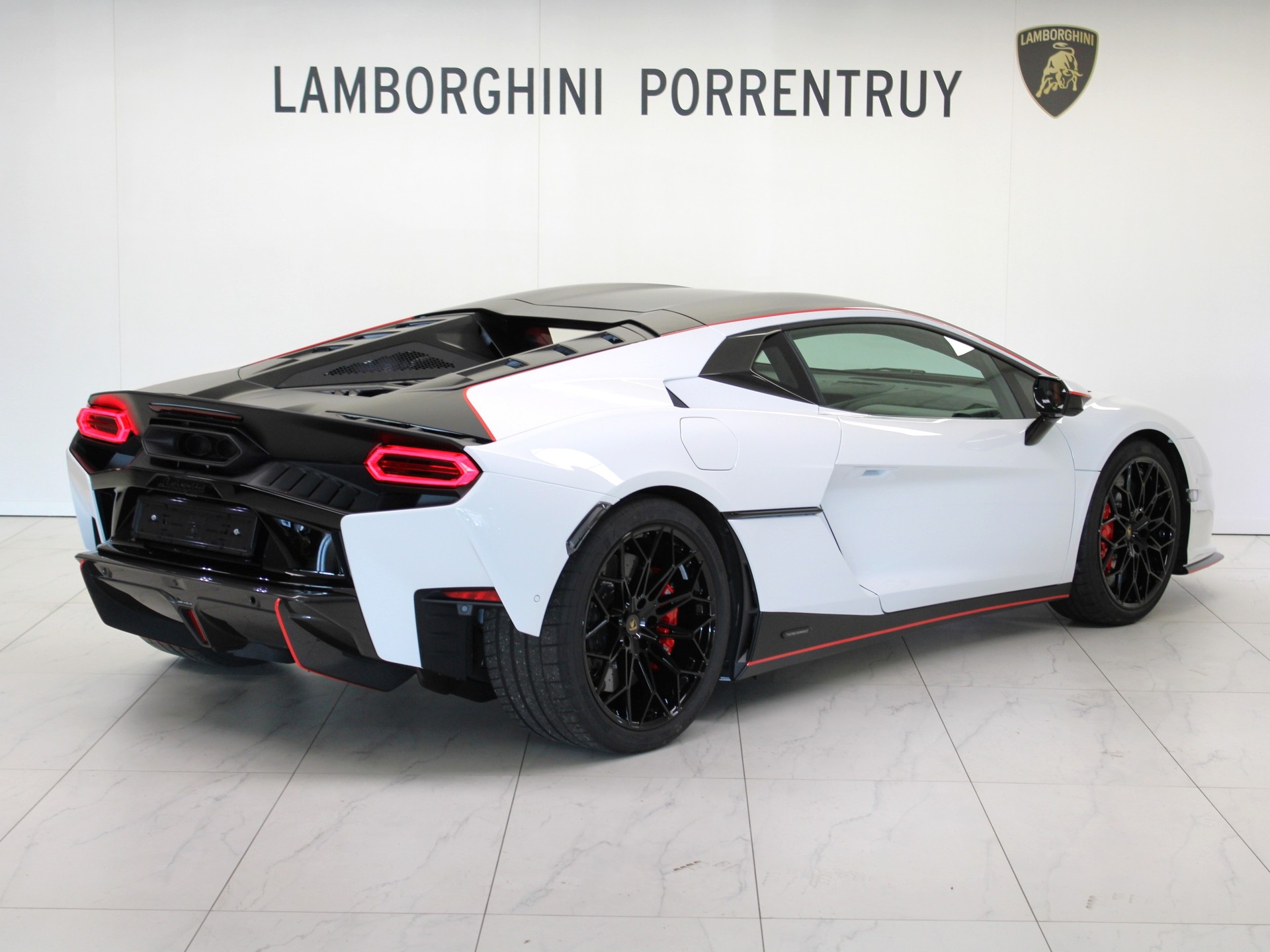 LAMBORGHINI Temerario HPEV-image-2