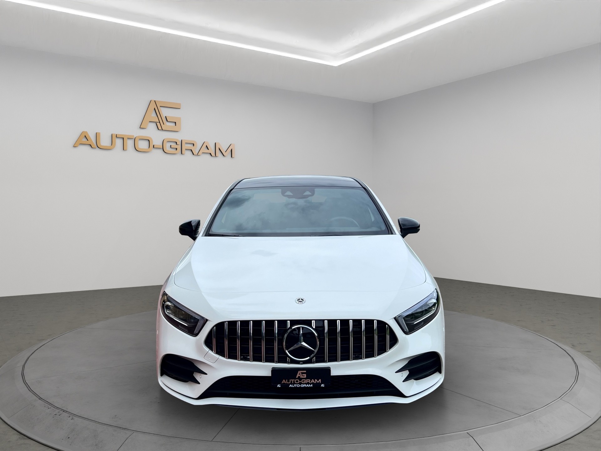 MERCEDES-BENZ A 220 AMG Line 7G-DCT 4Matic-image-7