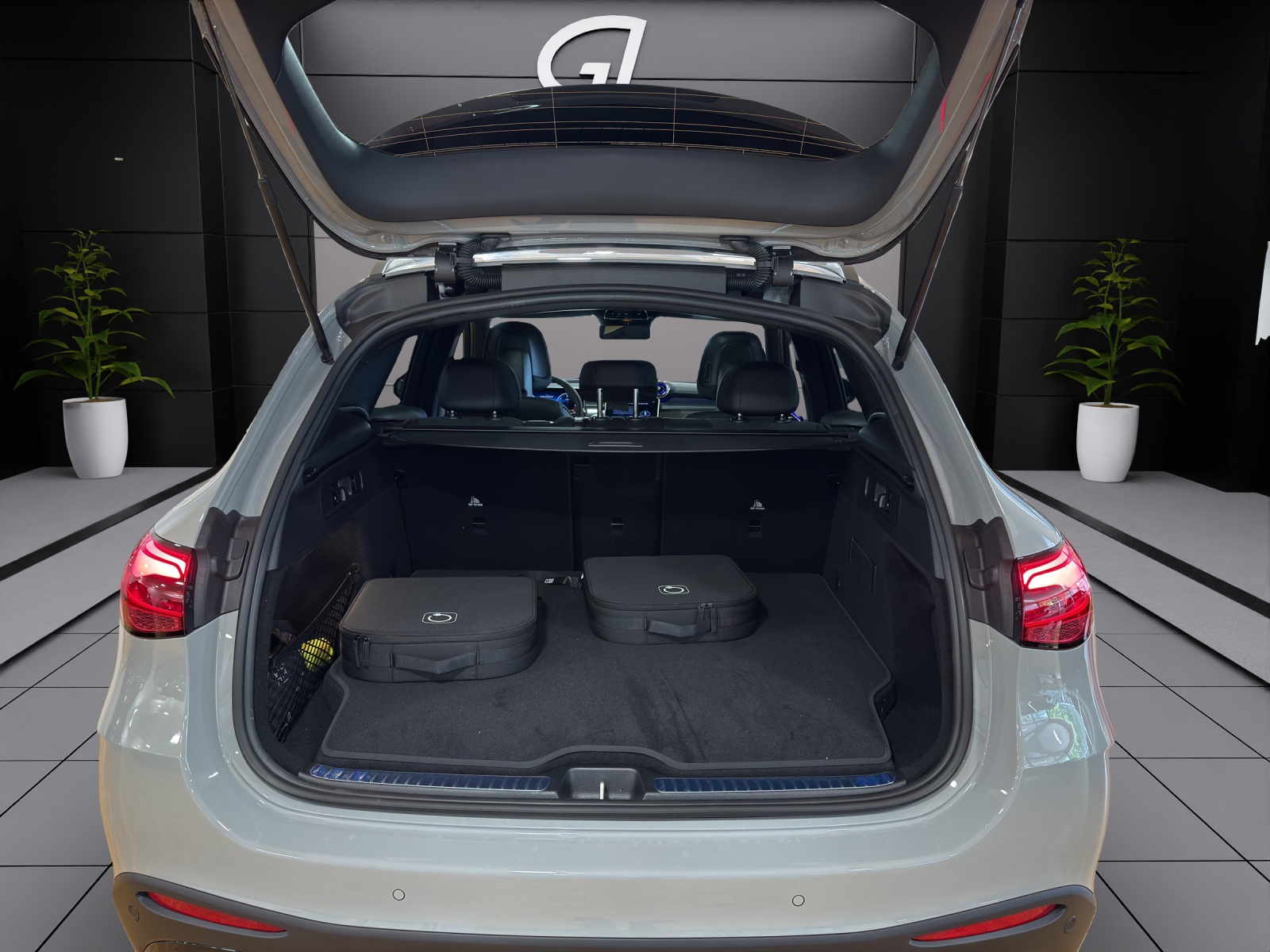 Image MERCEDES-BENZ GLC-300 GLC 300 e 4Matic EQ Star 9G-Tronic