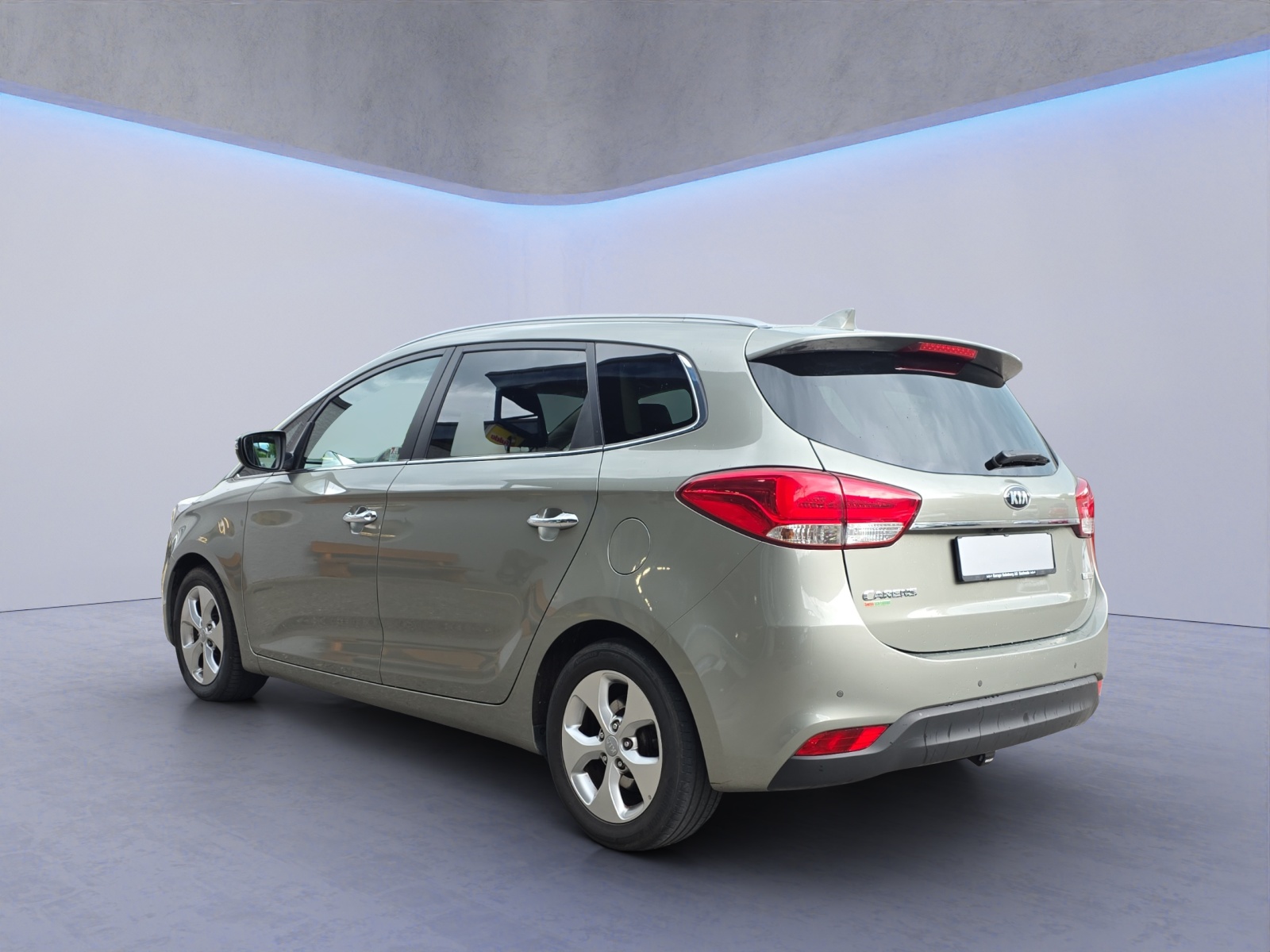 KIA Carens 1.7 CRDi Swiss Eco Edition / mit Anhängerkupplung / ab MFK-image-2