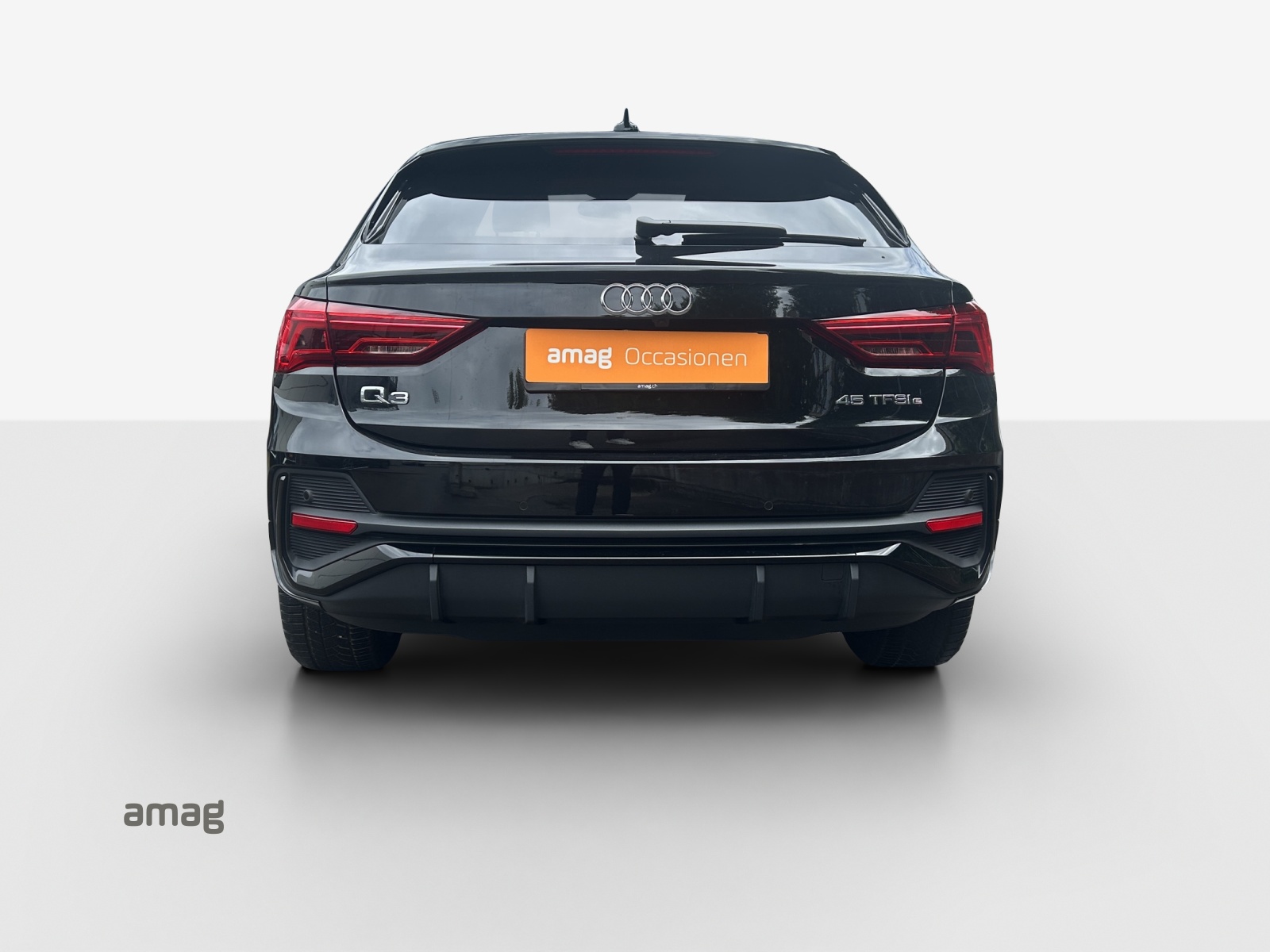 AUDI Q3 Sportback 45 TFSI e S line S-tronic-image-3