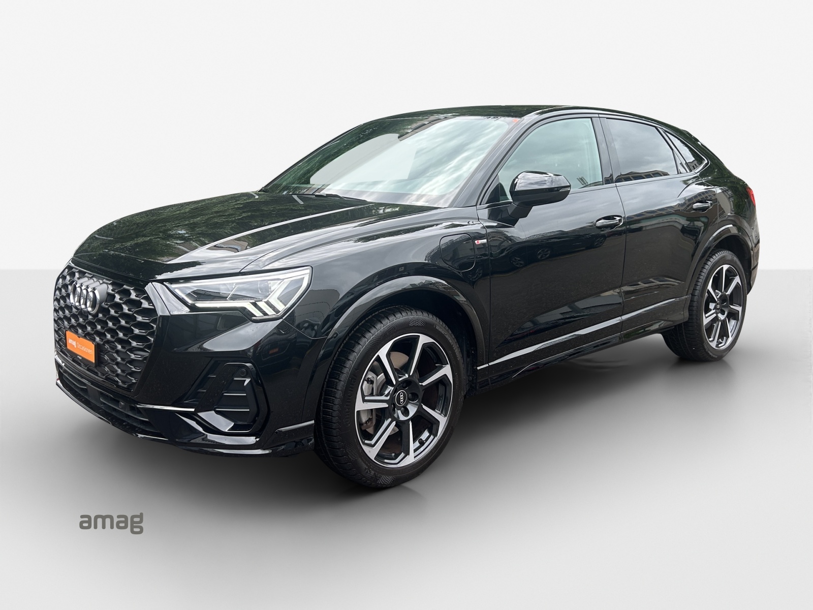 AUDI Q3 Sportback 45 TFSI e S line S-tronic-image-0