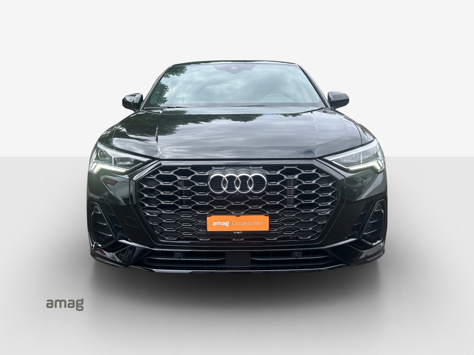 AUDI Q3 Sportback 45 TFSI e S line S-tronic-image-6