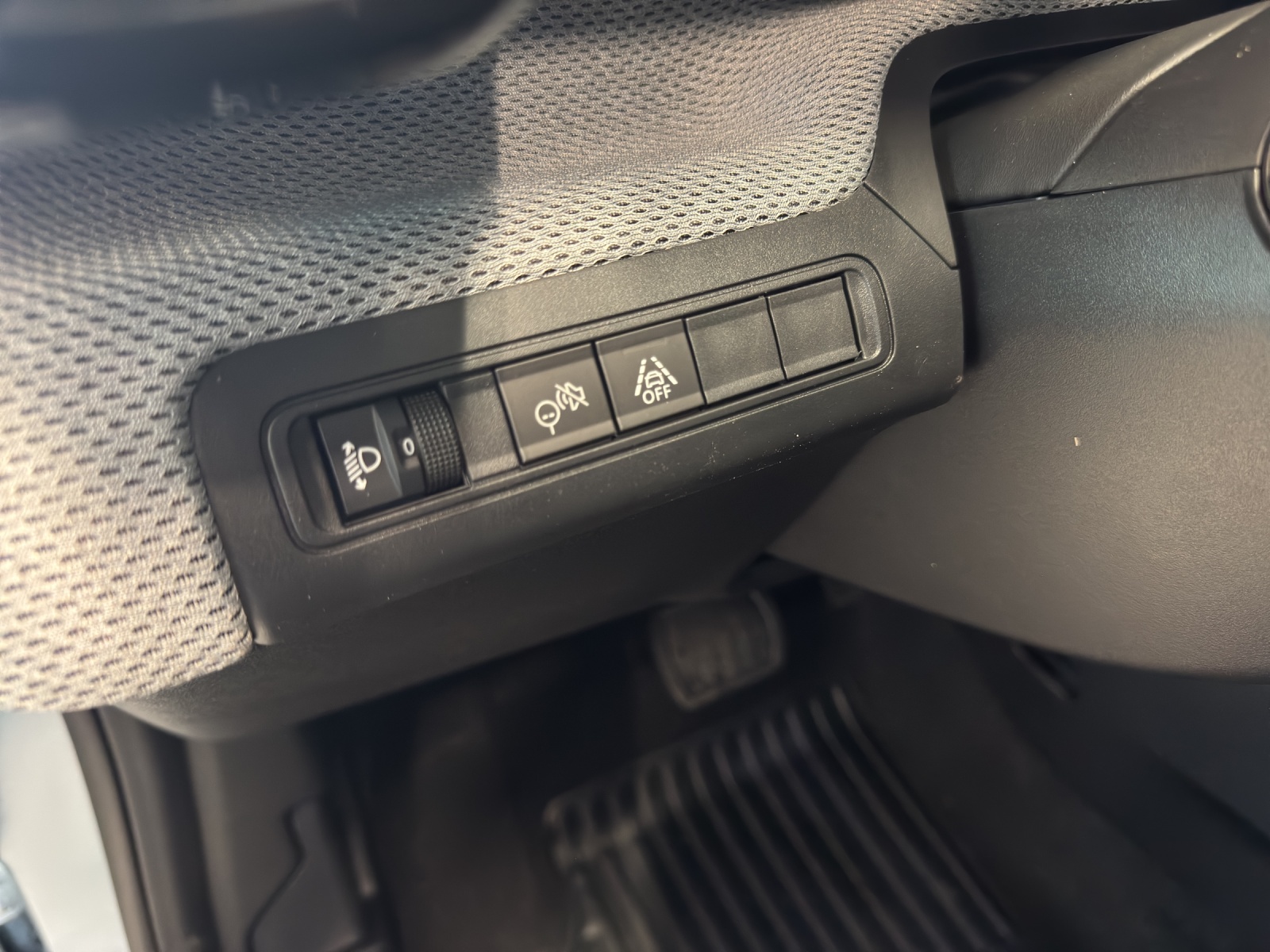 CITROEN C3 1.2 Hybrid Tonic Automat-image-7