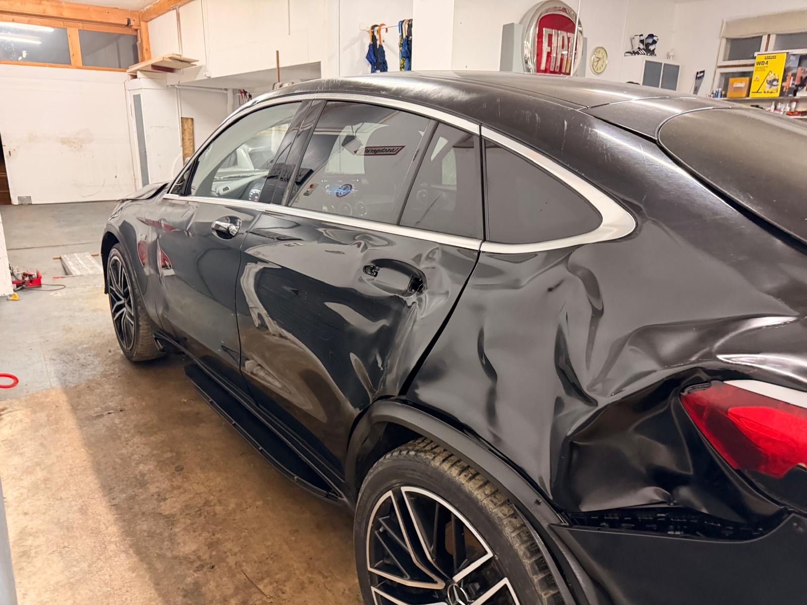 MERCEDES-BENZ GLC Coupé 43 AMG 4Matic 9G-Tronic-image-4