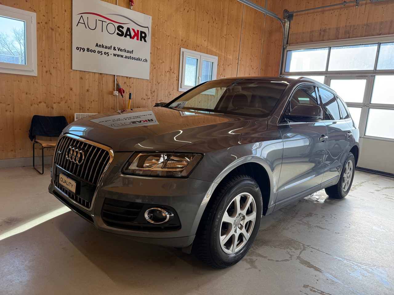 AUDI Q5 2.0 TDI quattro S-tronic-image-0