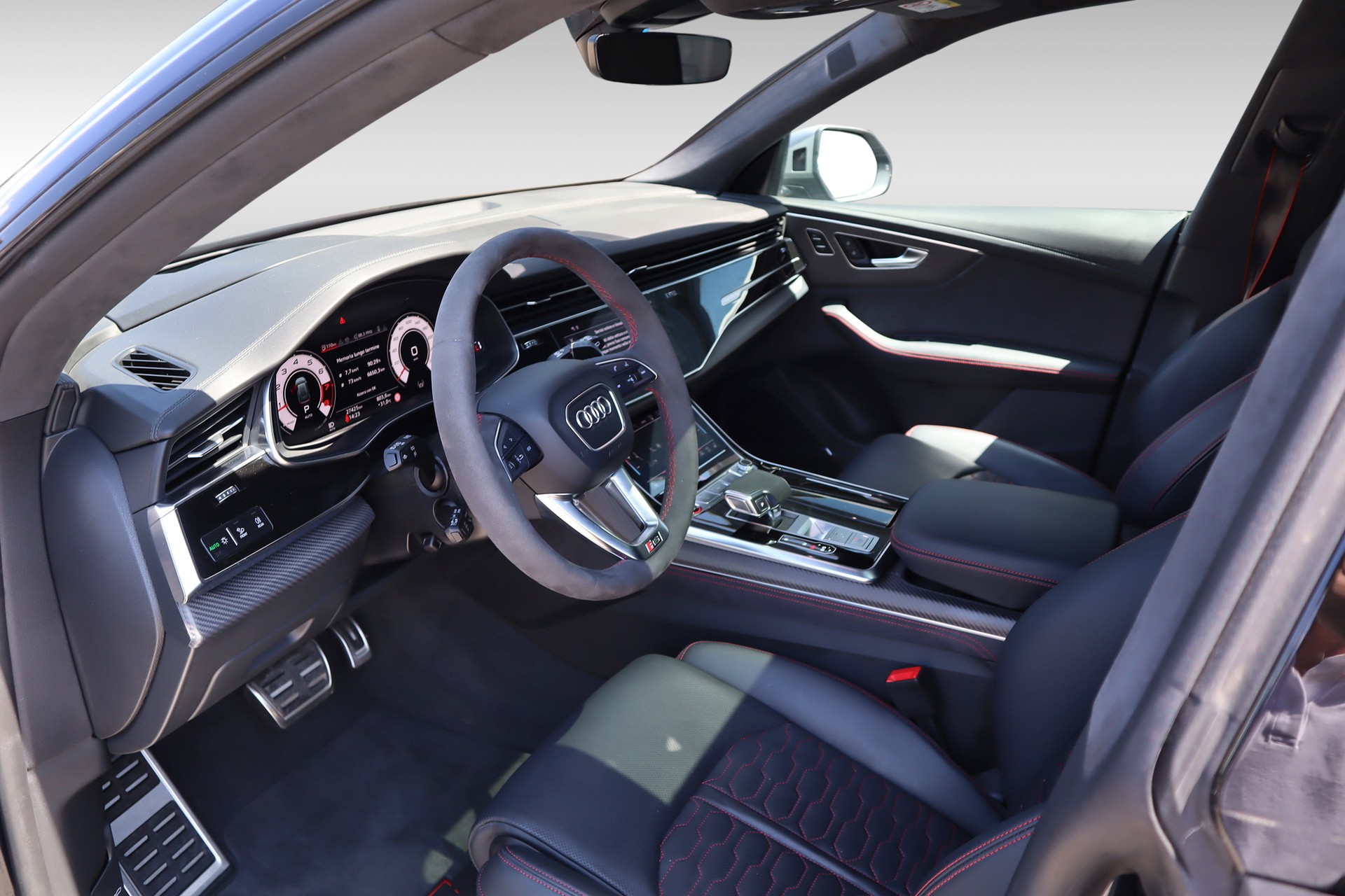 AUDI RSQ8 performance quattro-image-11