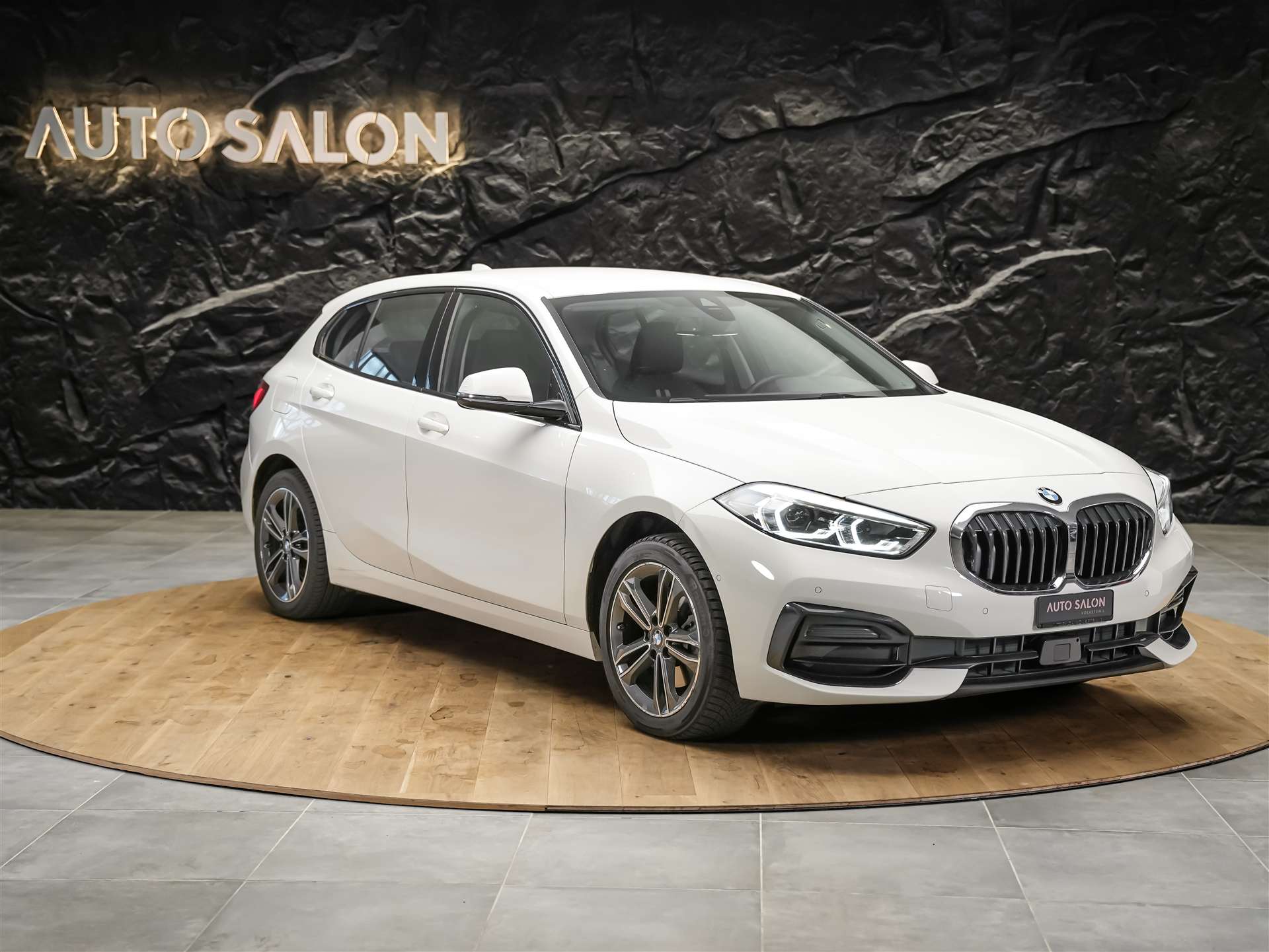 BMW 118i Sport Line Steptronic *Abstandsregler*Harman/Kardon*Sitzheizung*-image-5