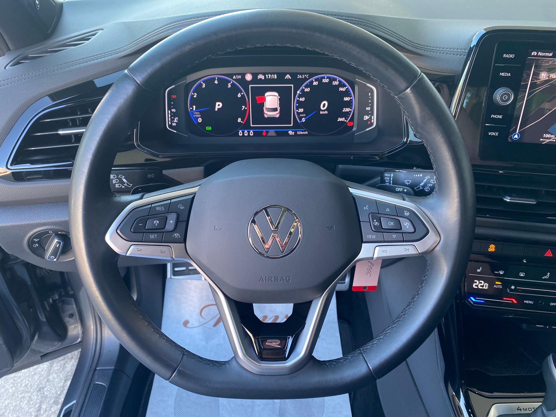 VW T-Roc 2.0 TSI 190PS R-Line Black-Style DSG 4Motion Top-Ausstattung **Modell 2024**-image-13