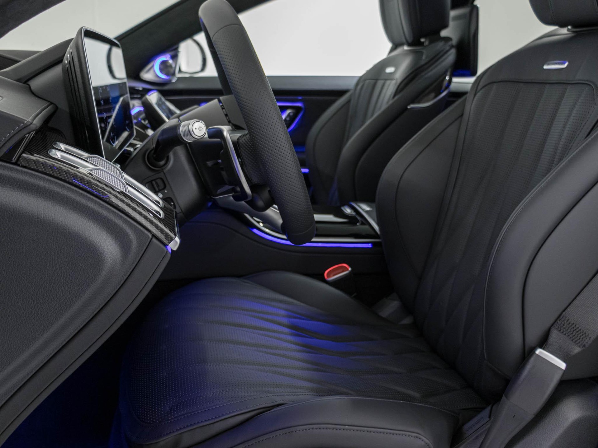 MERCEDES-BENZ S 63 AMG E Performance-image-6
