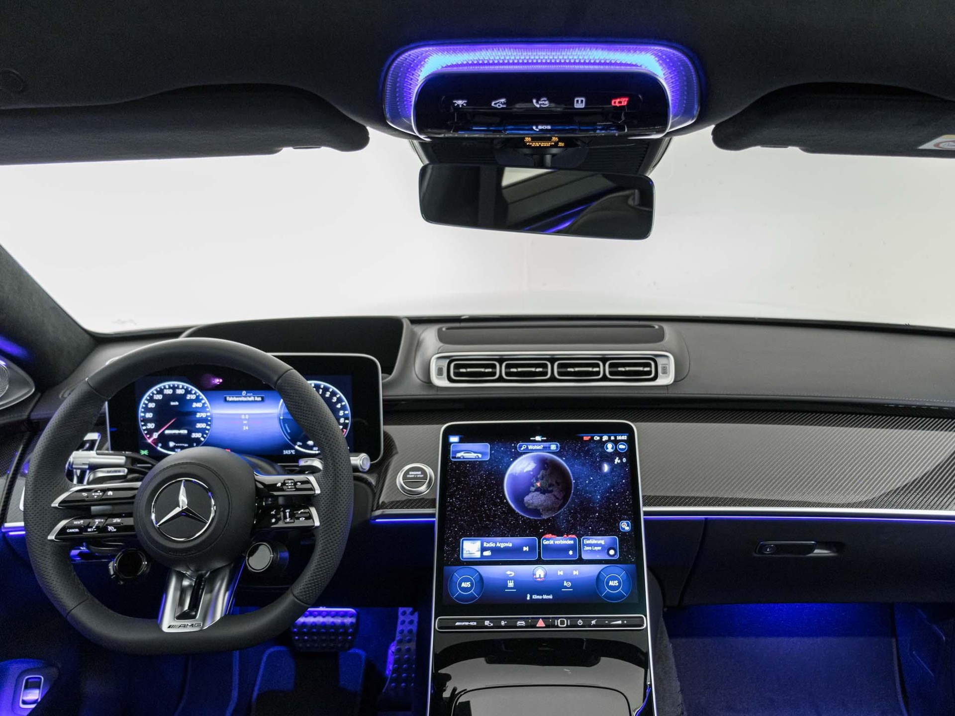 MERCEDES-BENZ S 63 AMG E Performance-image-11