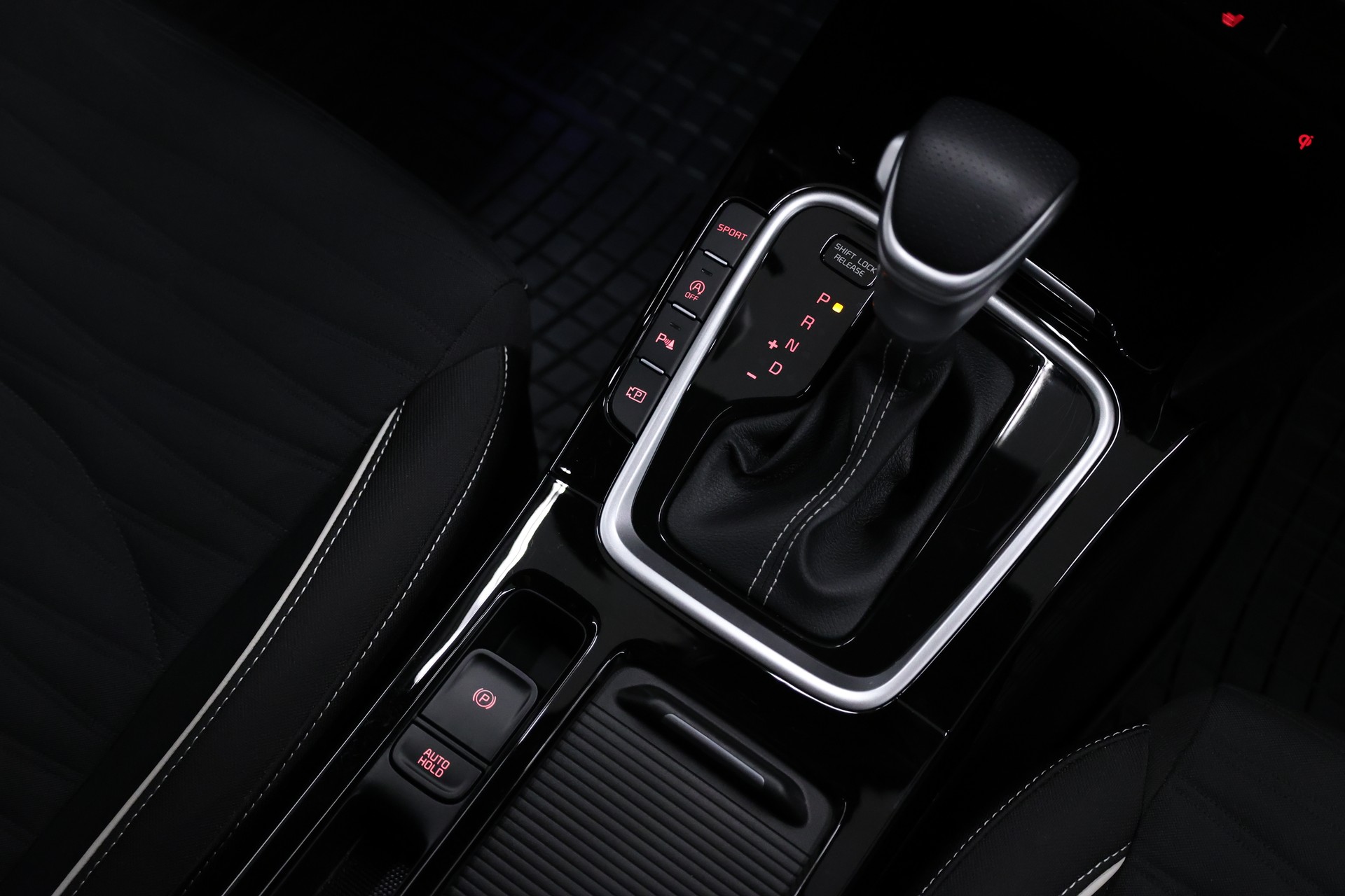KIA Ceed SW 1.5 T-GDi GT-Line-image-20
