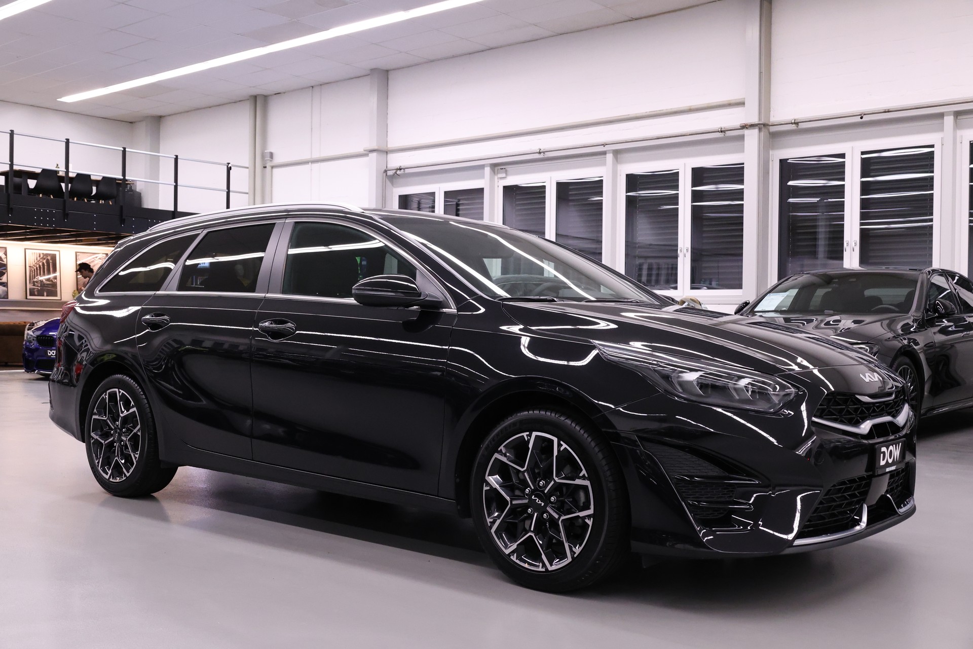 KIA Ceed SW 1.5 T-GDi GT-Line-showroom-element-1