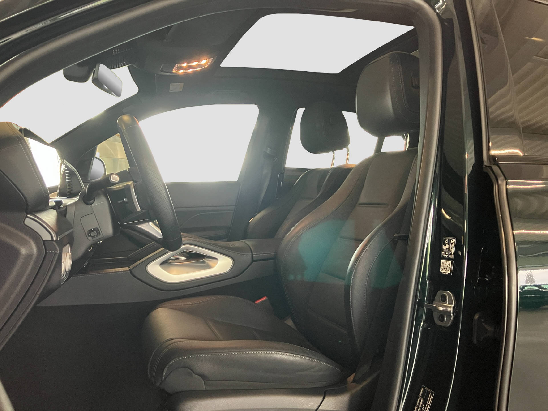 MERCEDES-BENZ GLE 400 e AMG Line 4MATIC-image-6