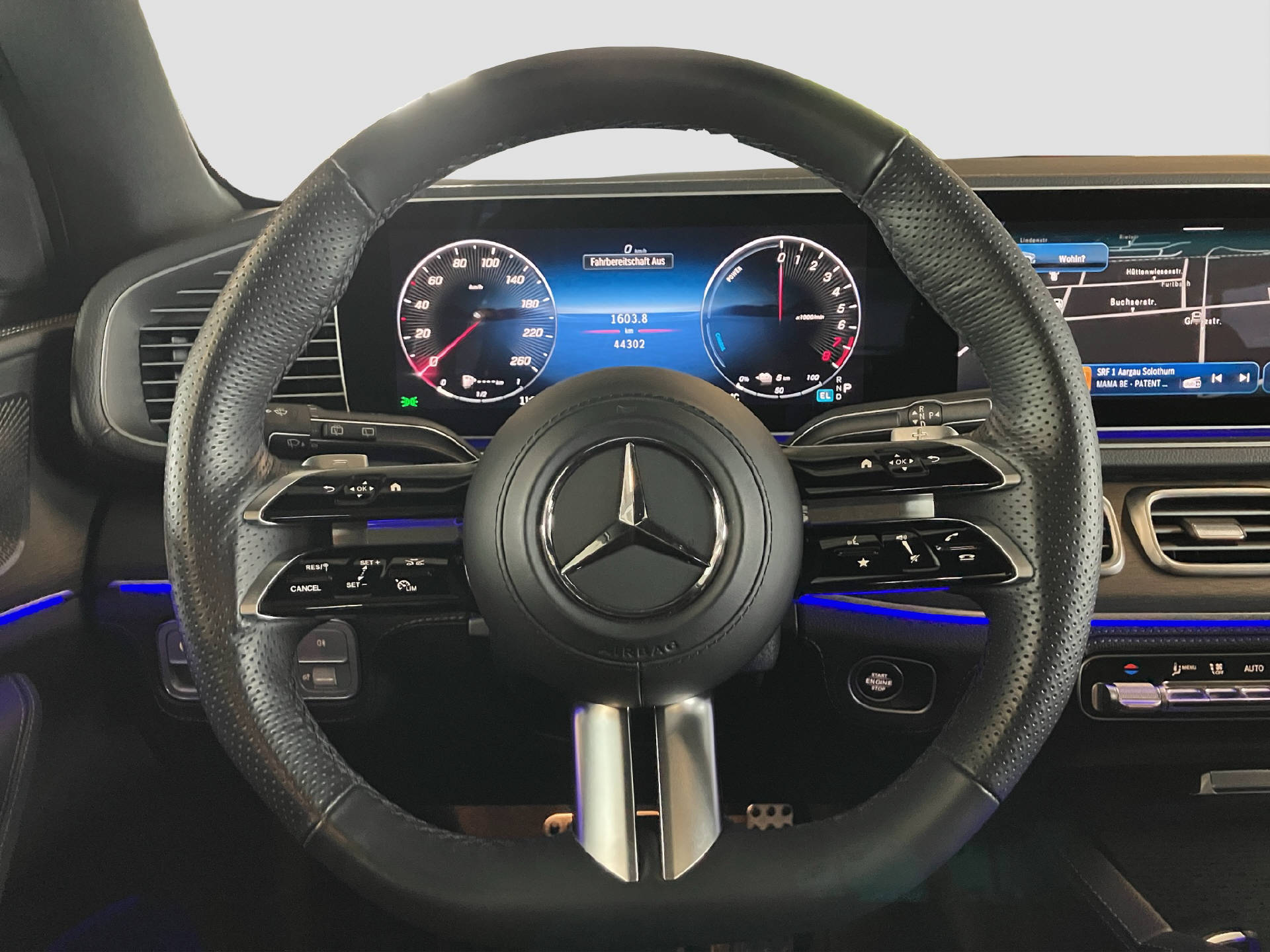 MERCEDES-BENZ GLE 400 e AMG Line 4MATIC-image-8