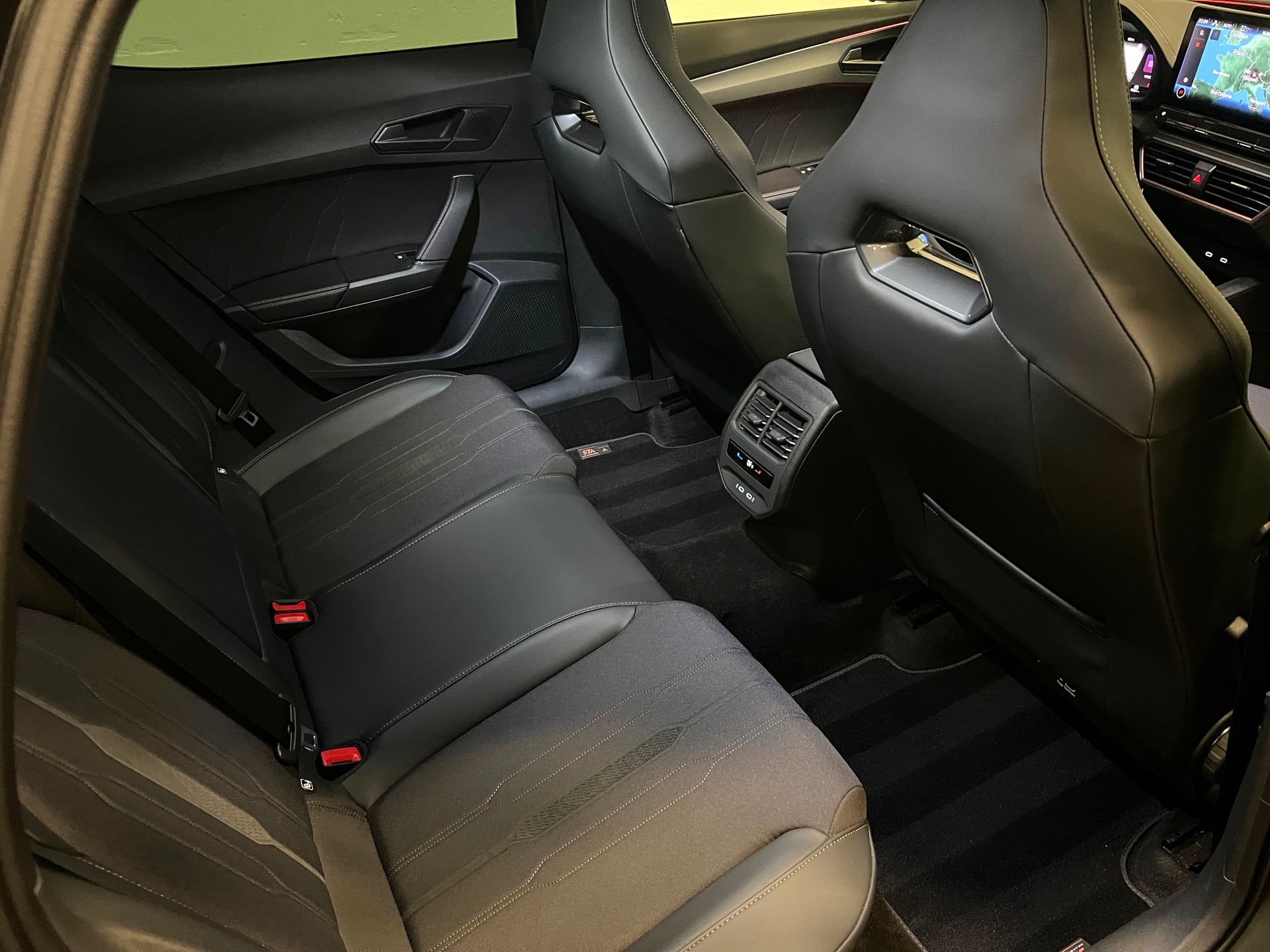 CUPRA Formentor 2.5TSI VZ5 4Drive DSG CH Fahrzeug-image-20
