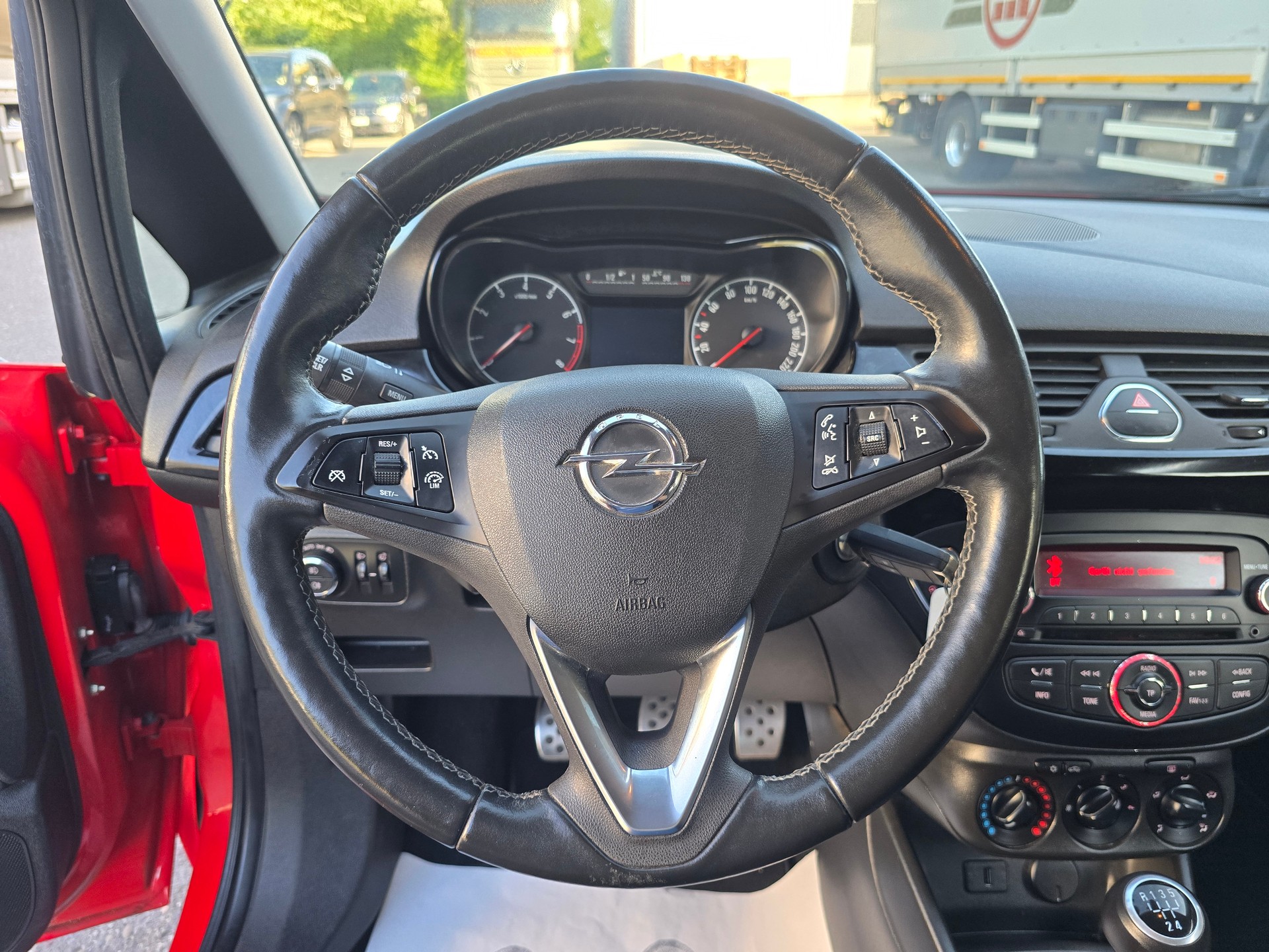 OPEL Corsa 1.4 TP Enjoy-image-16
