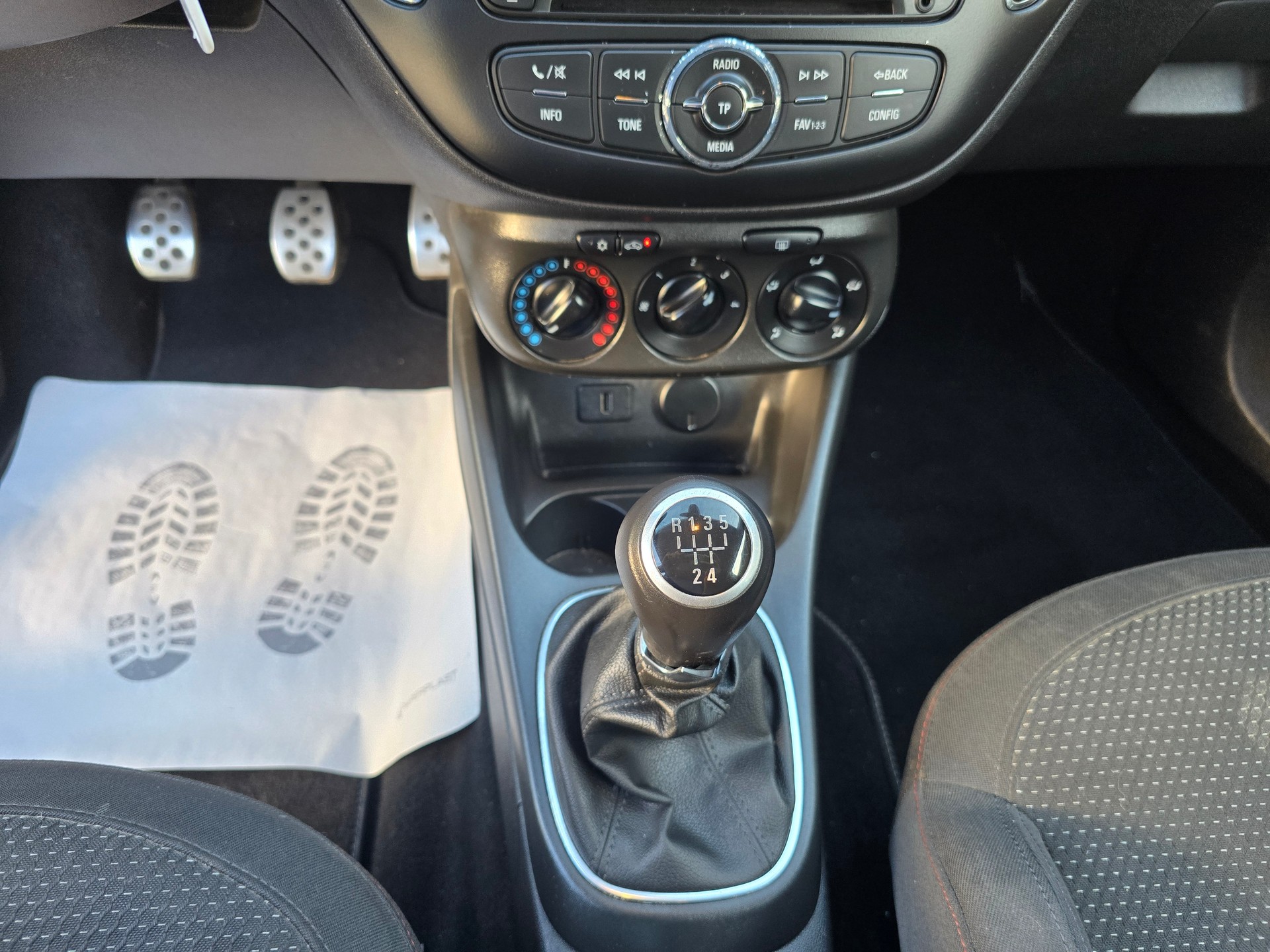 OPEL Corsa 1.4 TP Enjoy-image-18