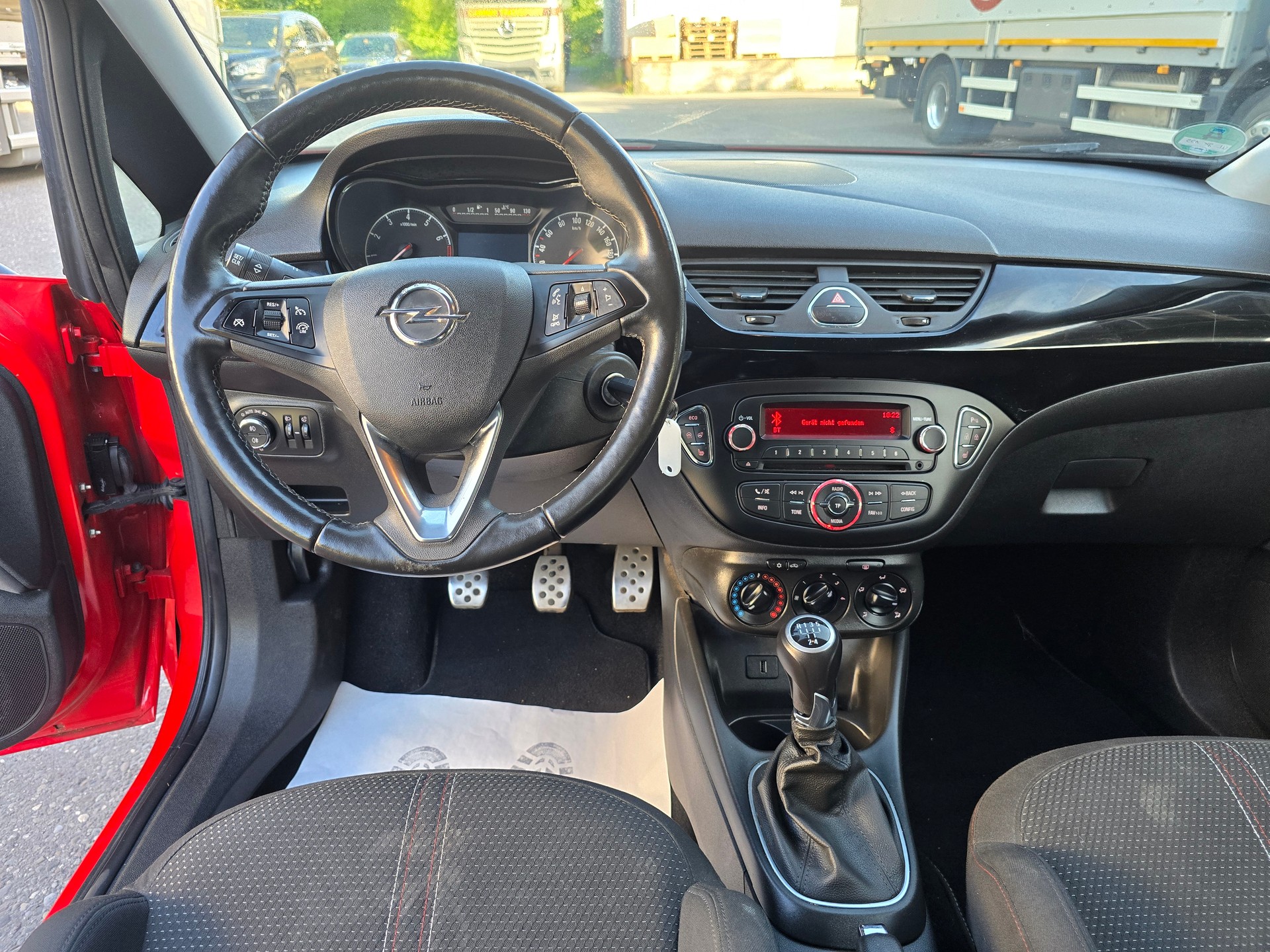 OPEL Corsa 1.4 TP Enjoy-image-15