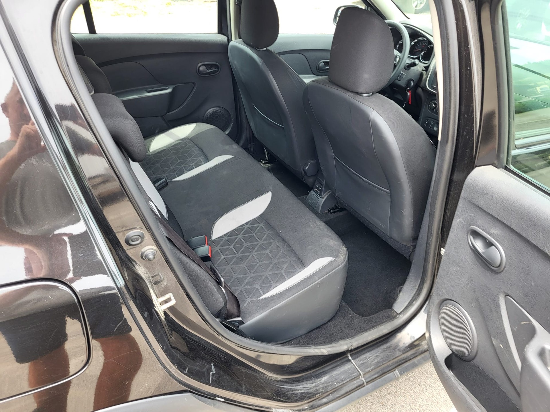 DACIA Sandero 1.5 dCi Stepway Lauréate-image-11